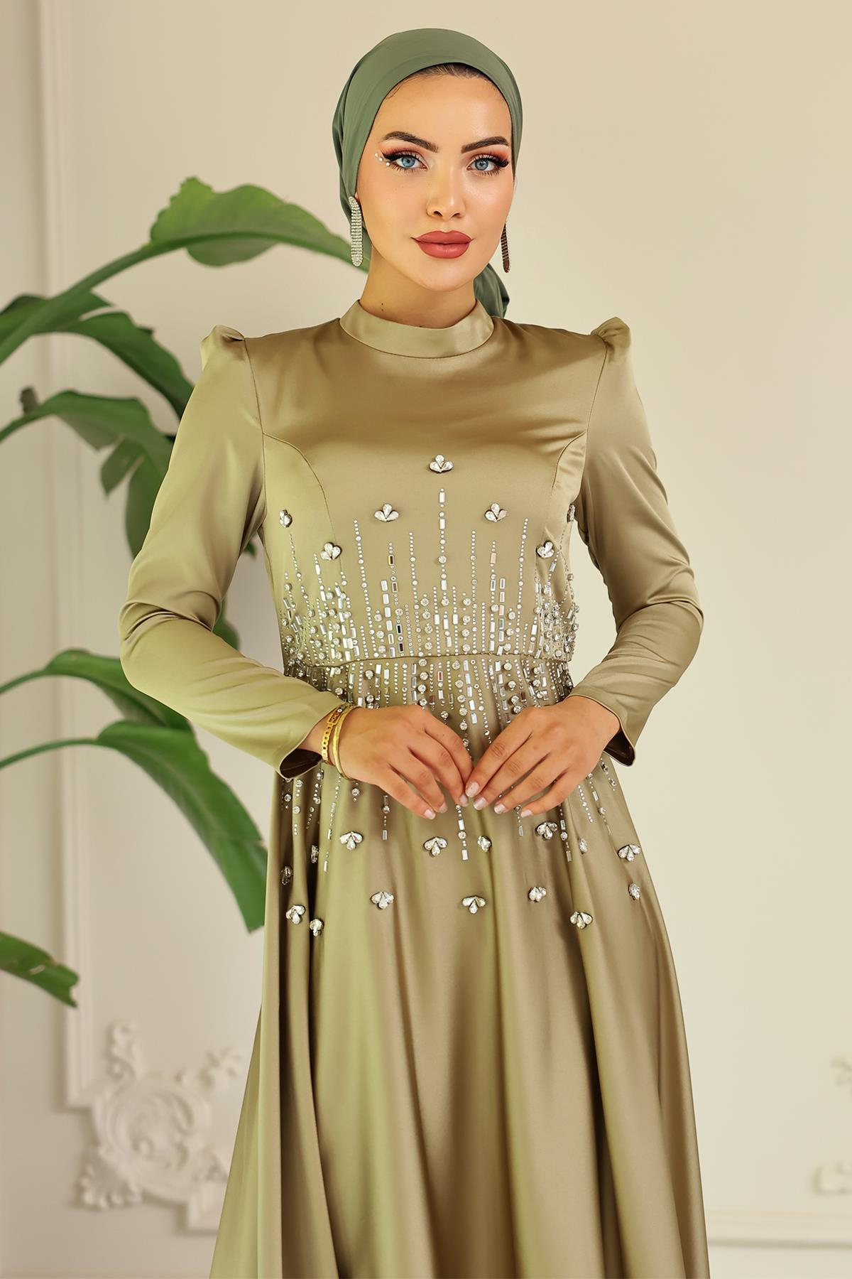 Kloş Önü Taş Desenli Saten Tesettür Abiye Elbise YAĞ YEŞİLİ 1680