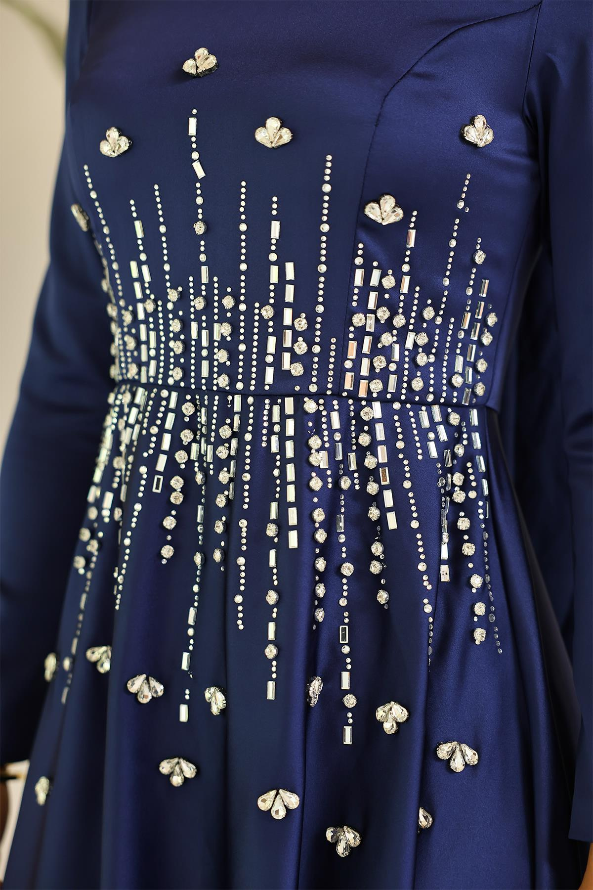 Kloş Önü Taş Desenli Saten Tesettür Abiye Elbise LACİVERT 1680