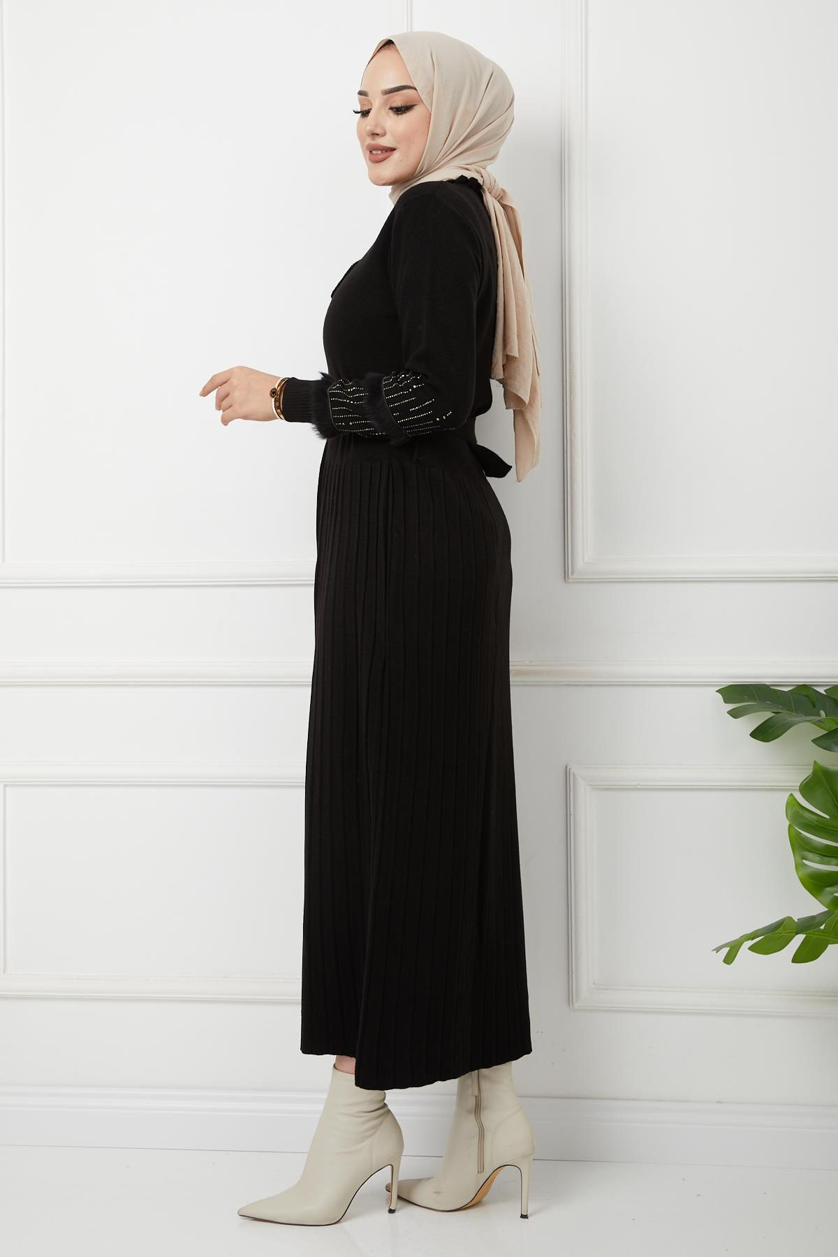 Kolu Taş ve Kürk Detaylı Kemerli Triko Elbise SİYAH 9187-E