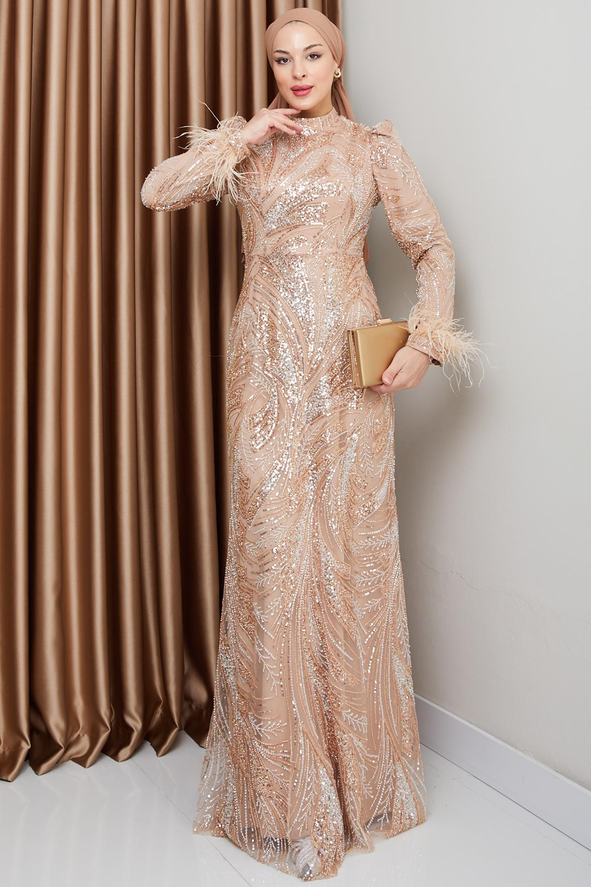 Kolu Tüy Detaylı Boncuk ve Pul İşlemeli Exclusive Tesettür Abiye Elbise GOLD 1000-M