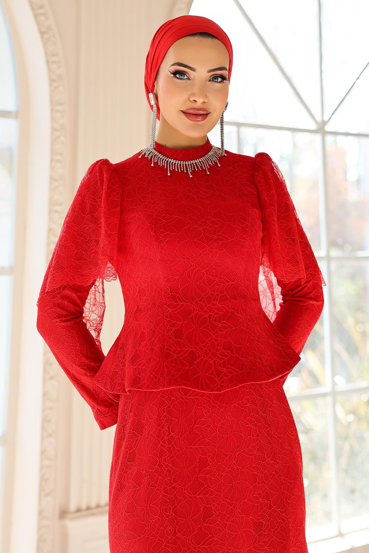 Kolye Detaylı Balık Model Dantel Tesettür Abiye Elbise KIRMIZI 1058