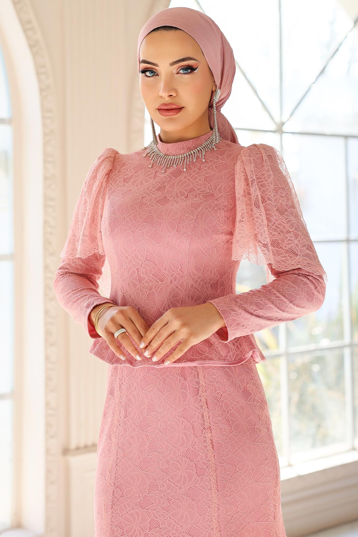 Kolye Detaylı Balık Model Dantel Tesettür Abiye Elbise PEMBE 1058