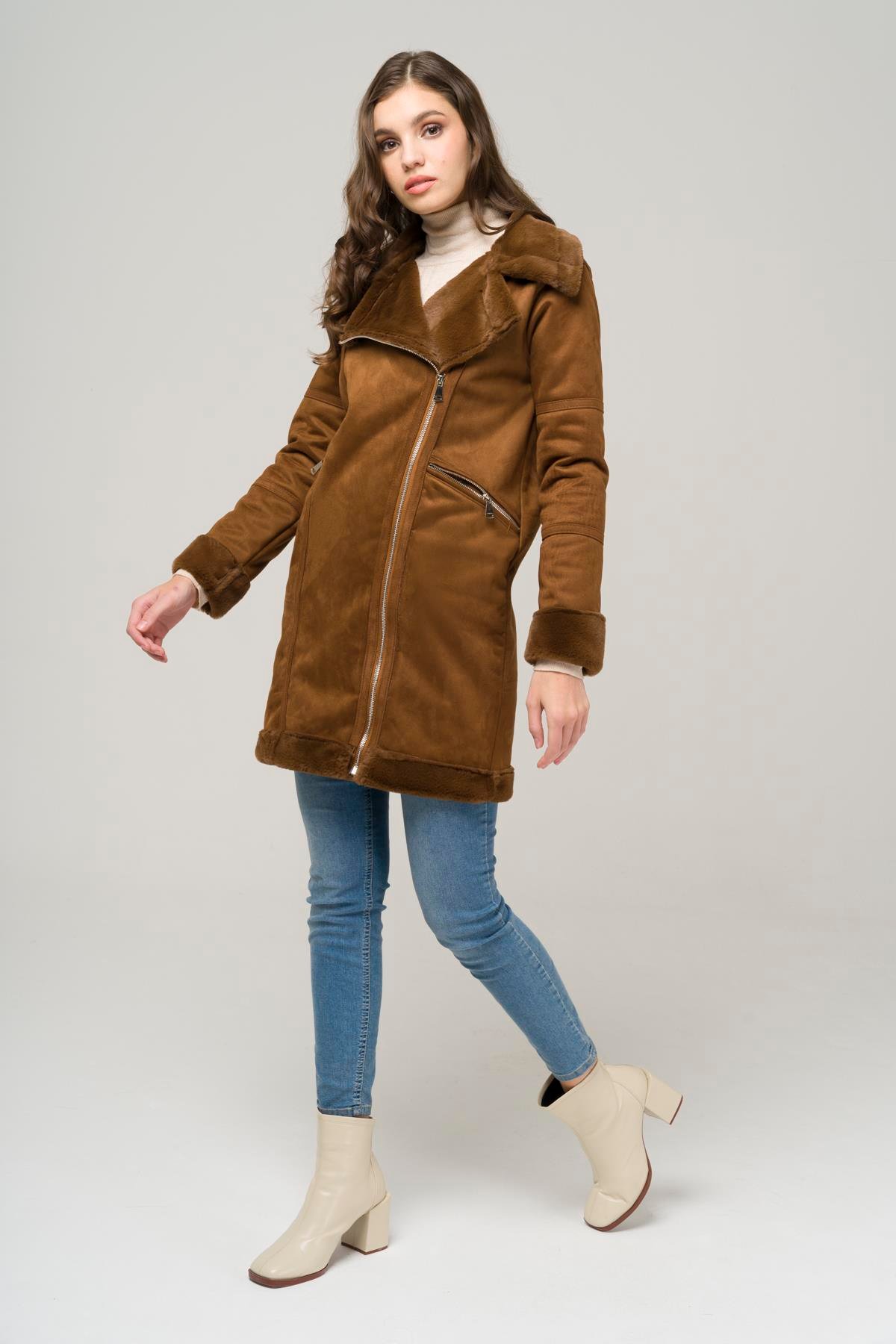 Kruvaze Fermuarlı İçi Kürklü Süet Mont TABA 6514