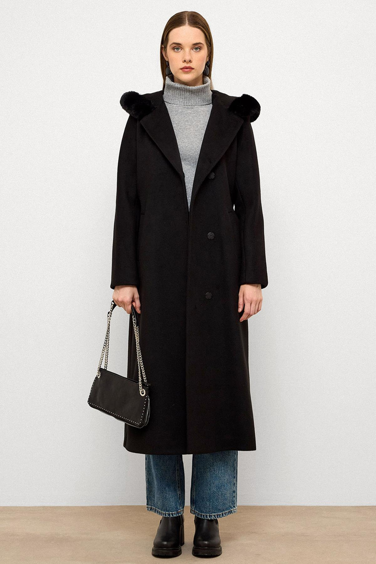 Kürklü Kapüşonlu Beli Bağlamalı Uzun Kaban SİYAH 3107