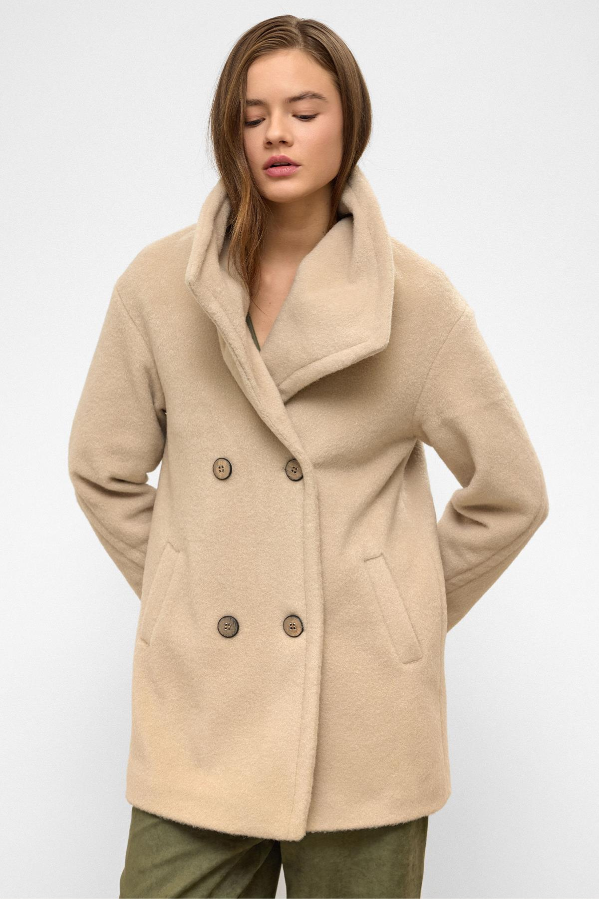 Mendil Yaka Kruvaze Geniş Kesim Kaban KOYU BEJ 3129