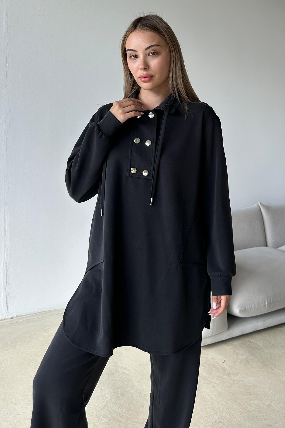 Metal Aksesuarlı Premium Kumaş Salaş Sweat Pantolon Takım SİYAH 9372-TK