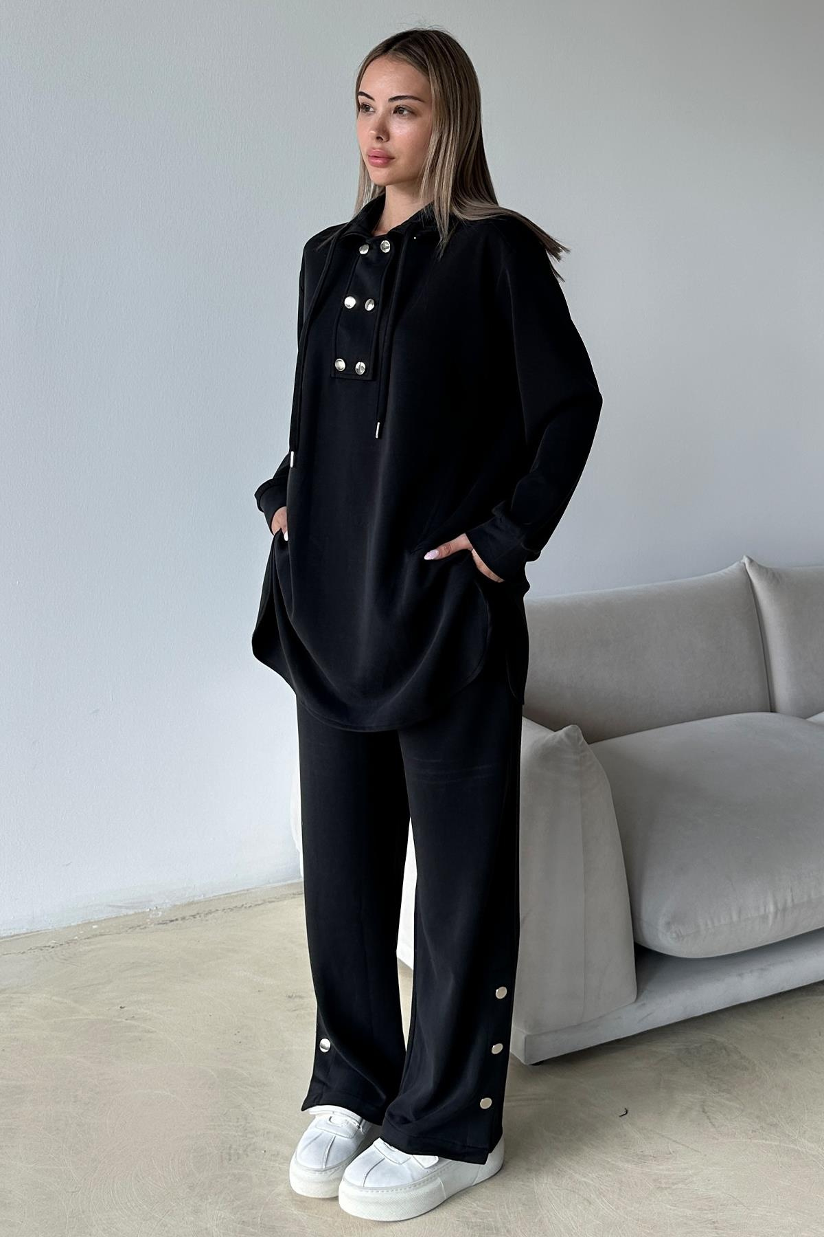 Metal Aksesuarlı Premium Kumaş Salaş Sweat Pantolon Takım SİYAH 9372-TK