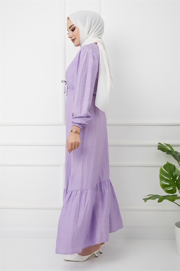 Önü Bağcık Detaylı Beli ve Robası Büzgülü Elbise LİLA 4037-E