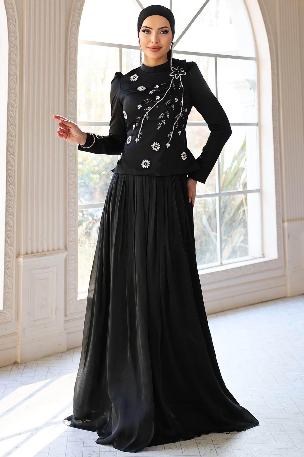 Önü Taş İşlemeli Saten Yoryo İpek Kombinli Tesettür Abiye Elbise SİYAH 1055