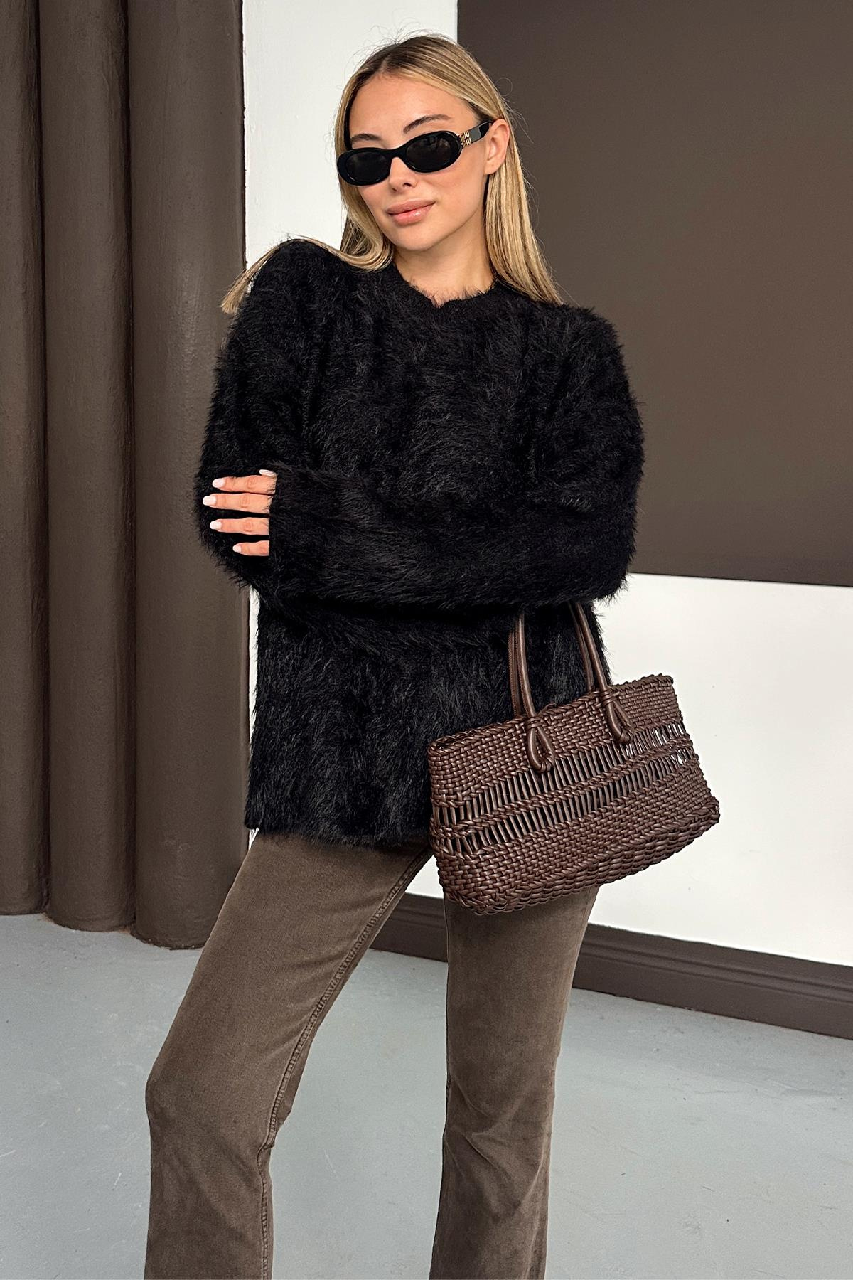 Oversize Tüylü Soft Kazak SİYAH 8270