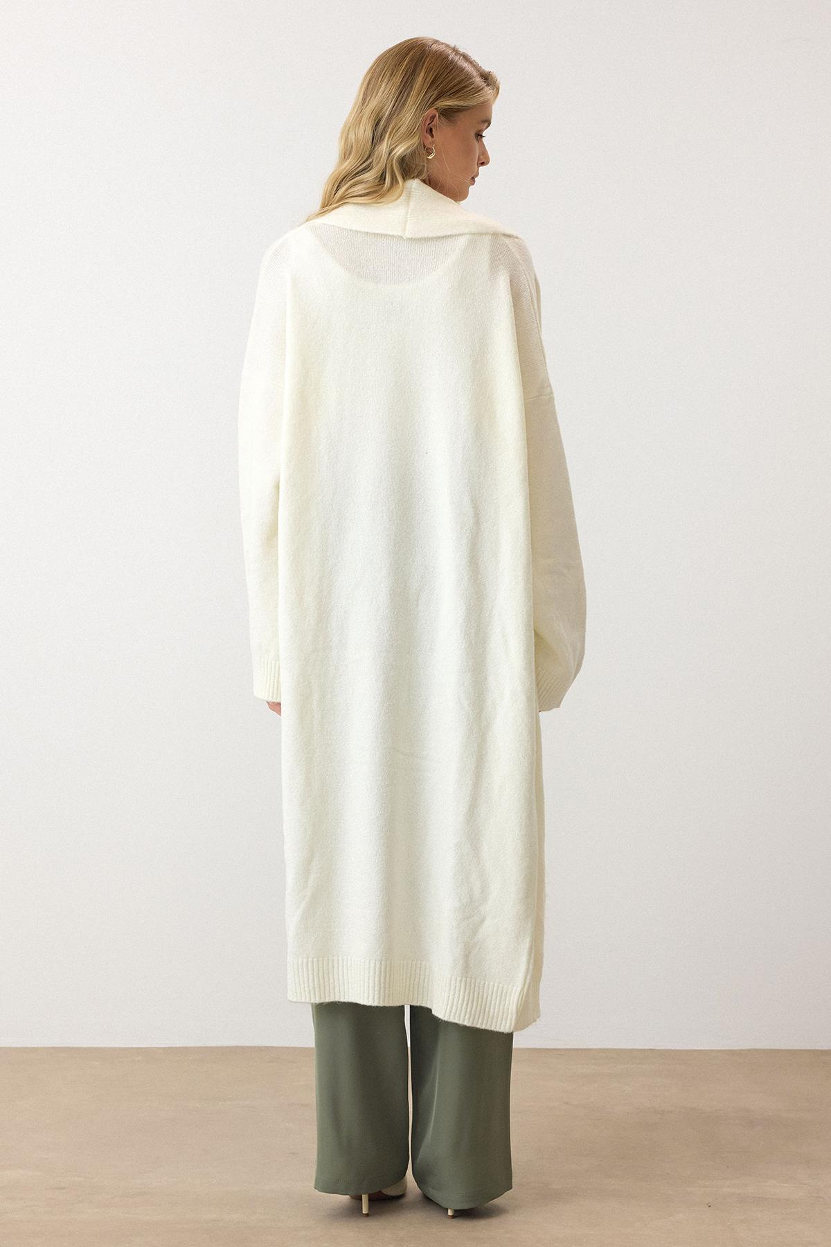 Oversize Uzun Triko Hırka EKRU 8271