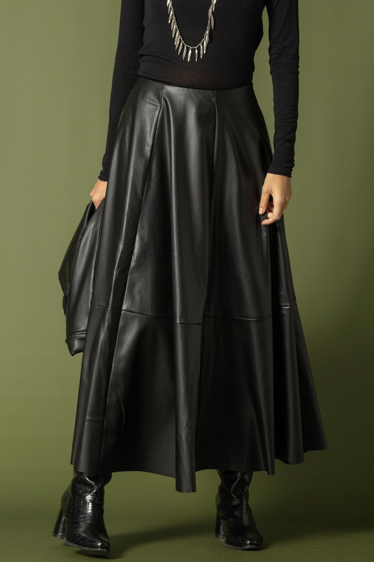Parçalı Kloş Deri Etek SİYAH 7065