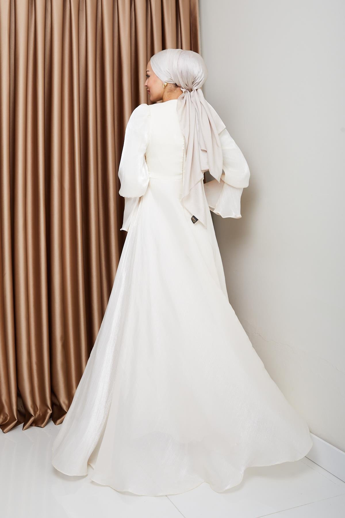 Pelerin Etekli Yoryo İpek Tesettür Abiye Elbise EKRU 1235
