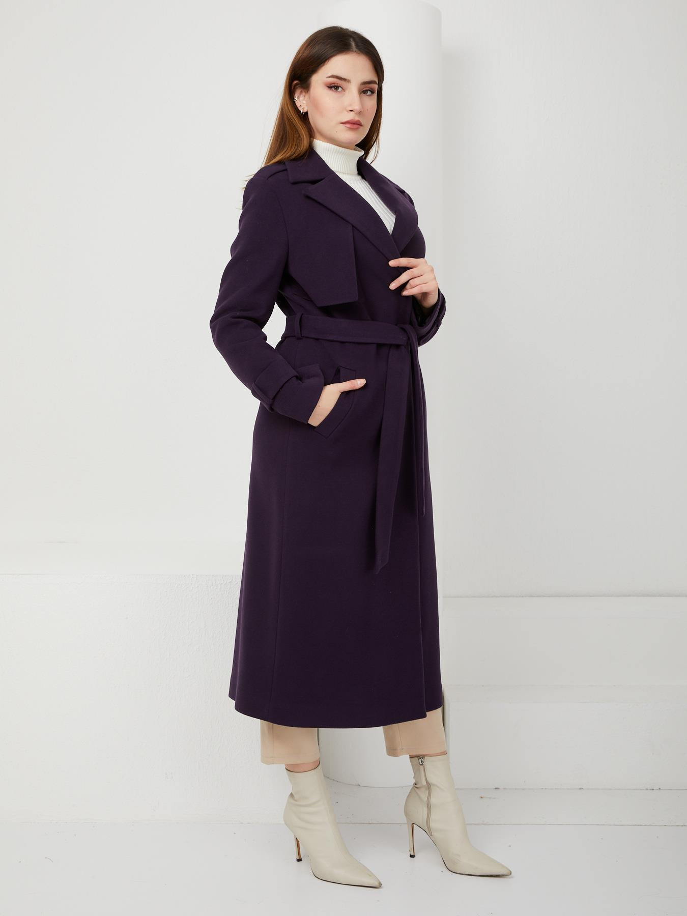 Pelerin ve Apolet Detaylı Çıt Çıt kapamalı Ara Boy Kaban MOR 3771