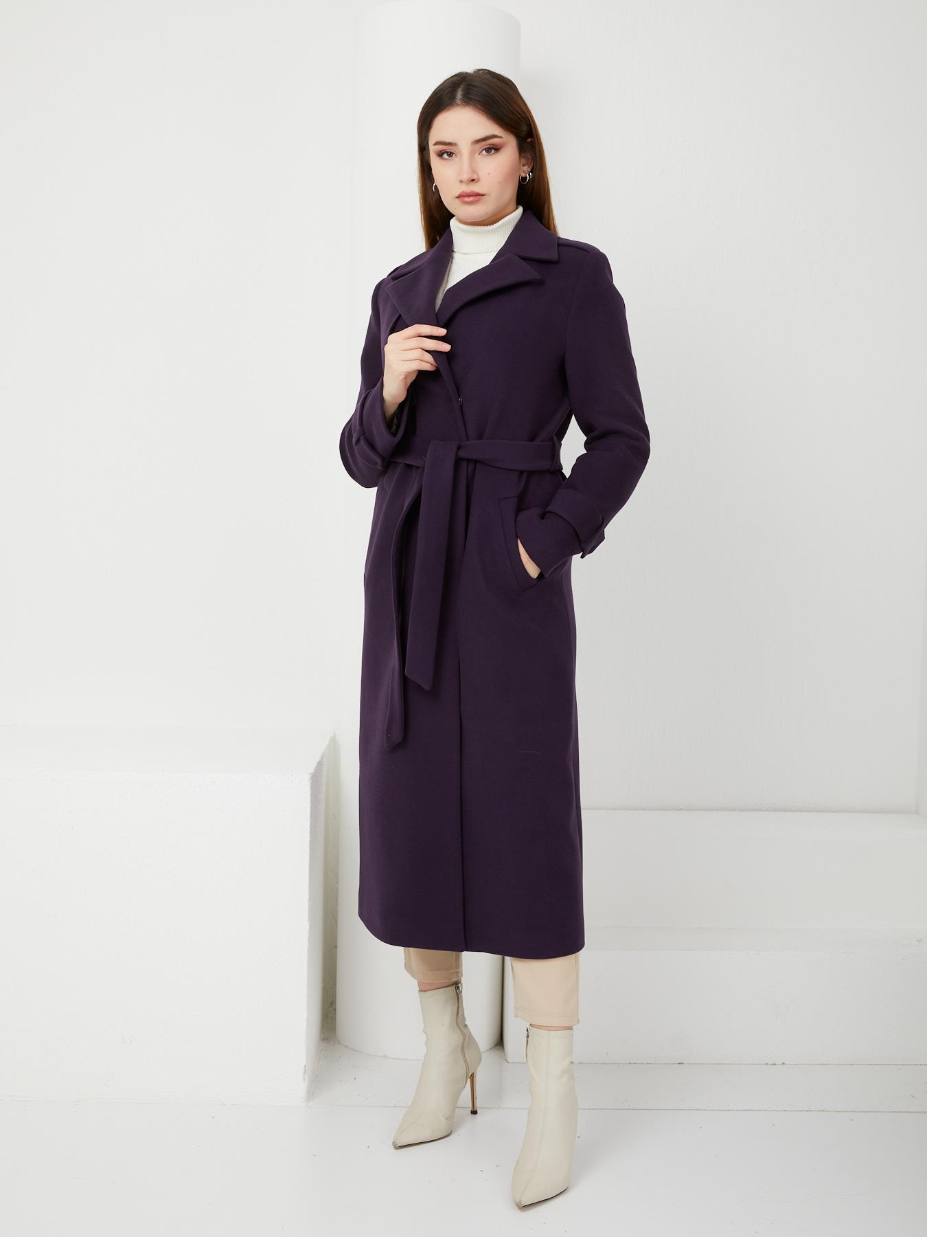 Pelerin ve Apolet Detaylı Çıt Çıt kapamalı Ara Boy Kaban MOR 3771