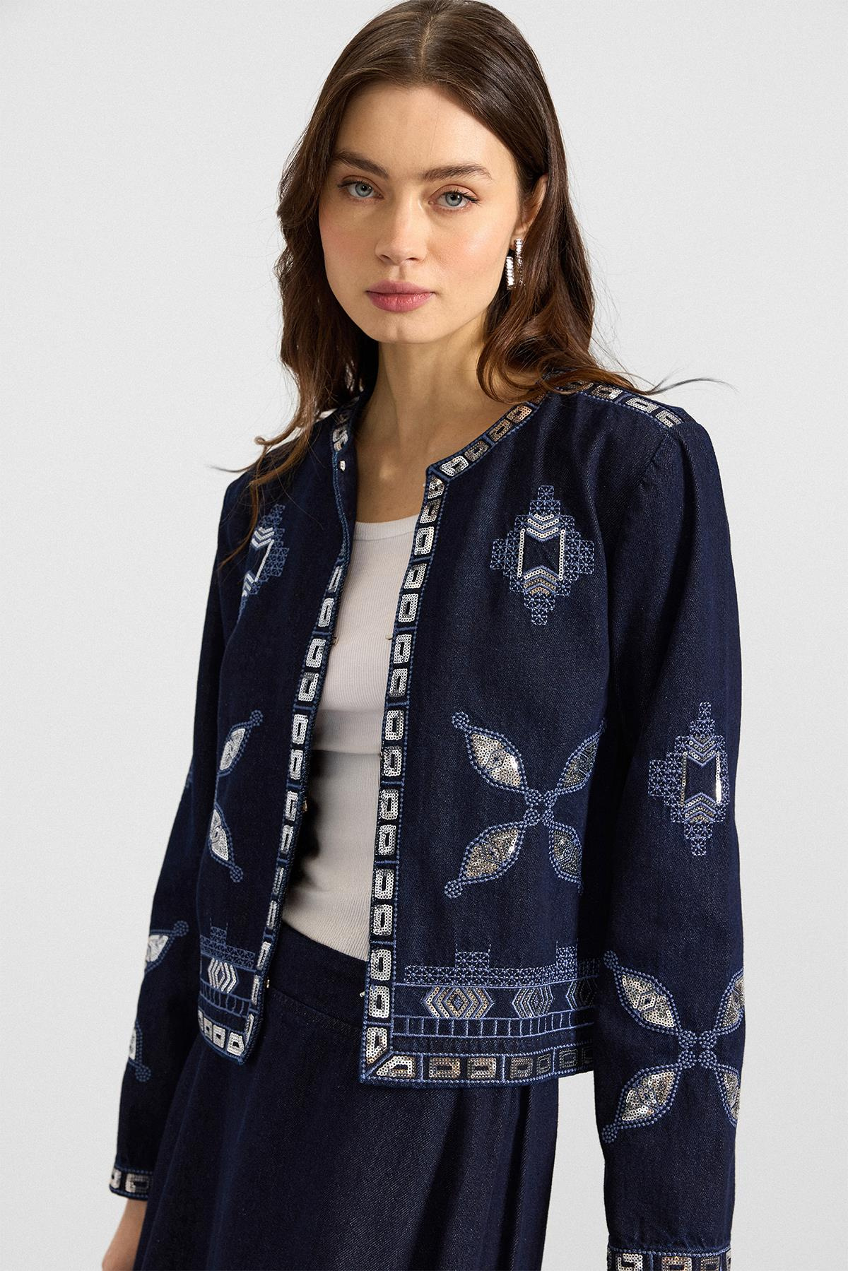 Pul ve Nakış Detaylı Etek Ceket Denim İkili Takım LACİVERT 9388-TK