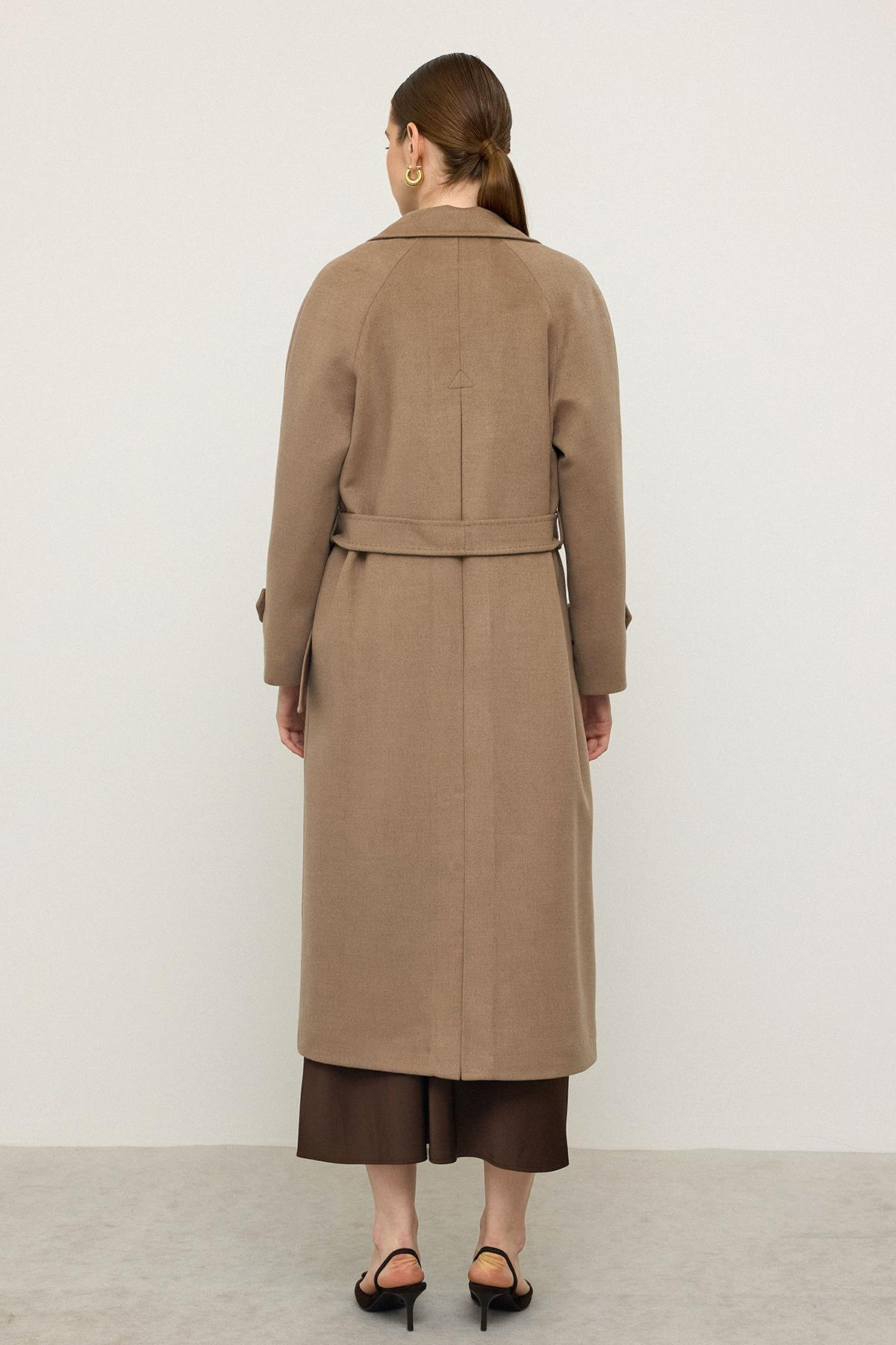 Punto Dikiş Detaylı Arkası Plikaşeli Ara Boy Kaşmir Kaban K. KAMEL 3113