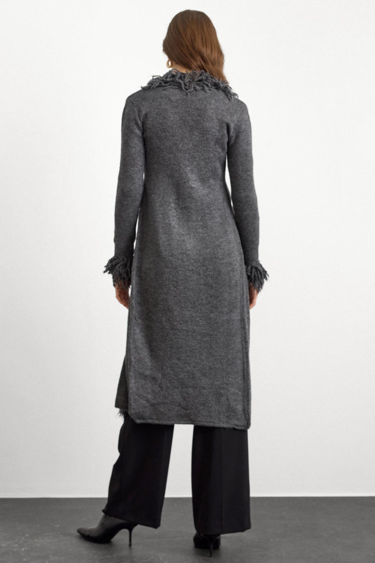 Püskül Detaylı Uzun Triko Hırka ANTRASİT 8281