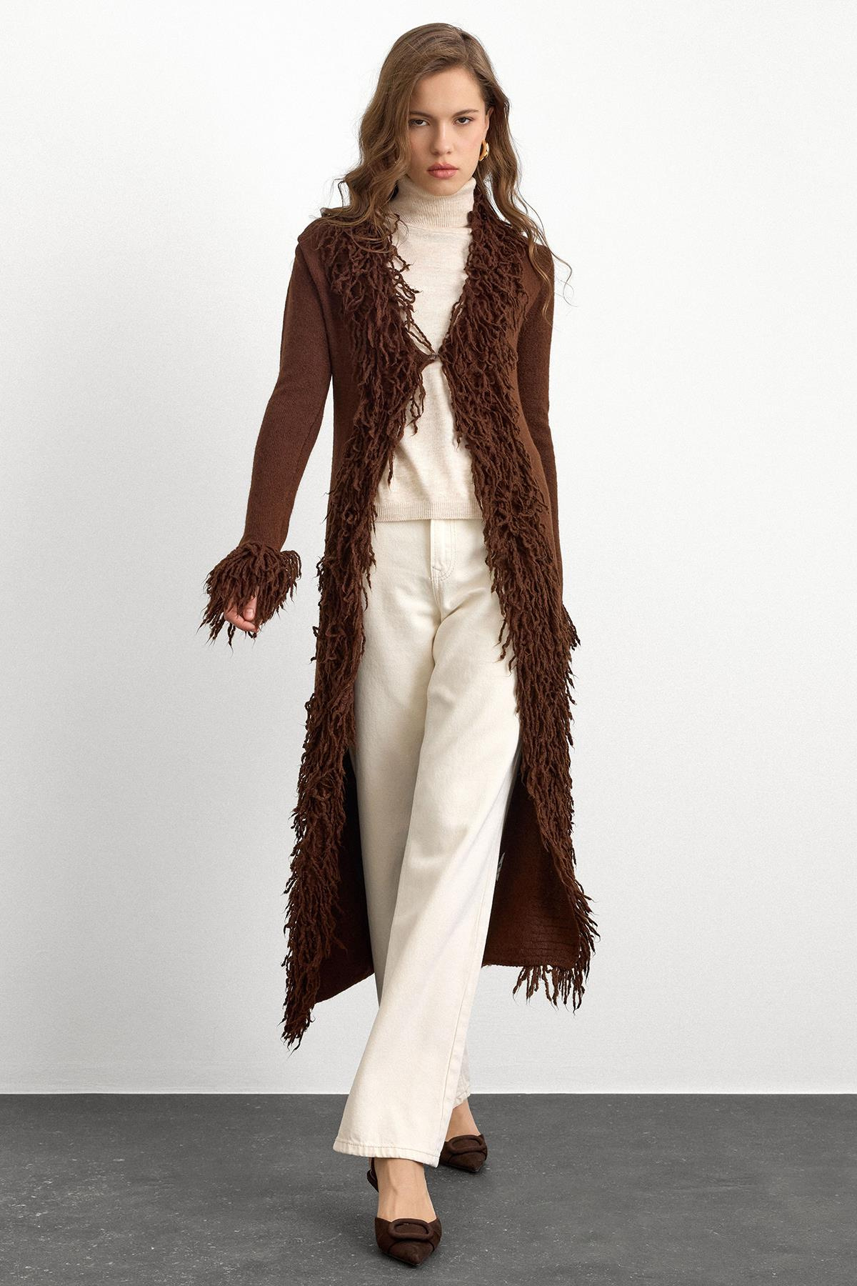 Püskül Detaylı Uzun Triko Hırka KAHVE 8281