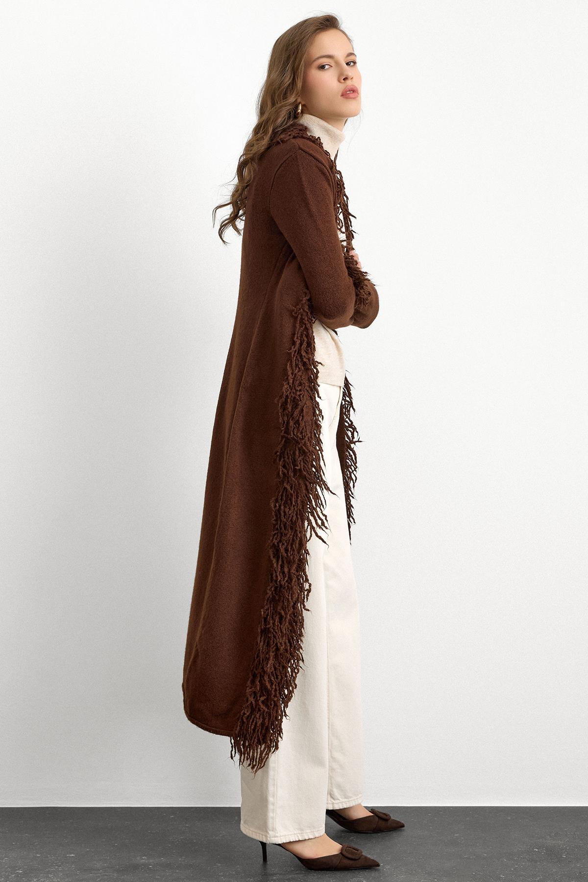 Püskül Detaylı Uzun Triko Hırka KAHVE 8281