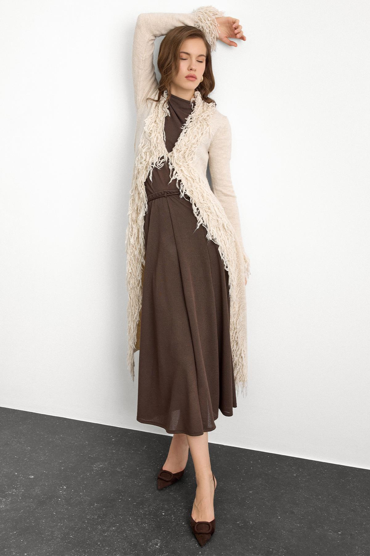 Püskül Detaylı Uzun Triko Hırka TAŞ 8281