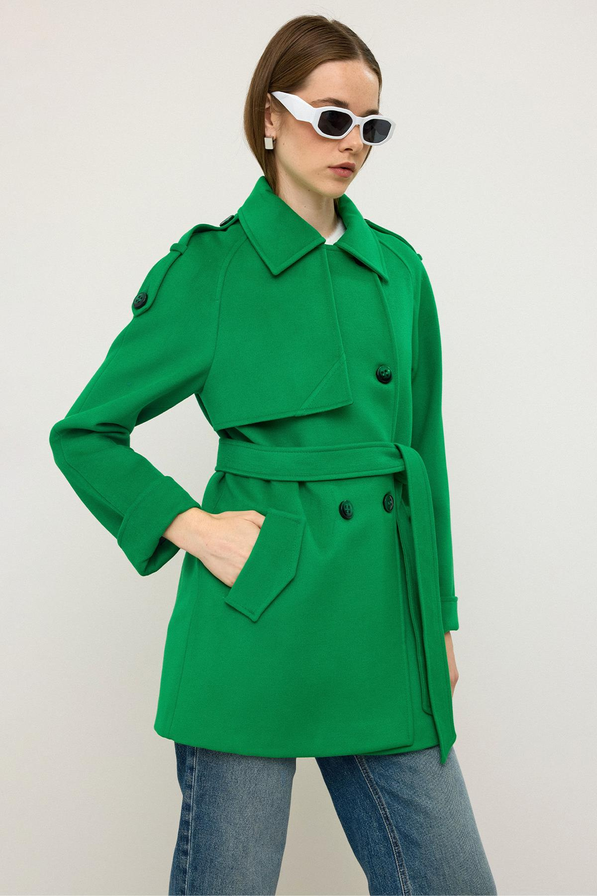 Reglan Kol Apolet ve Pelerin Detaylı Kaşmir Kaban AÇIK YEŞİL 3131