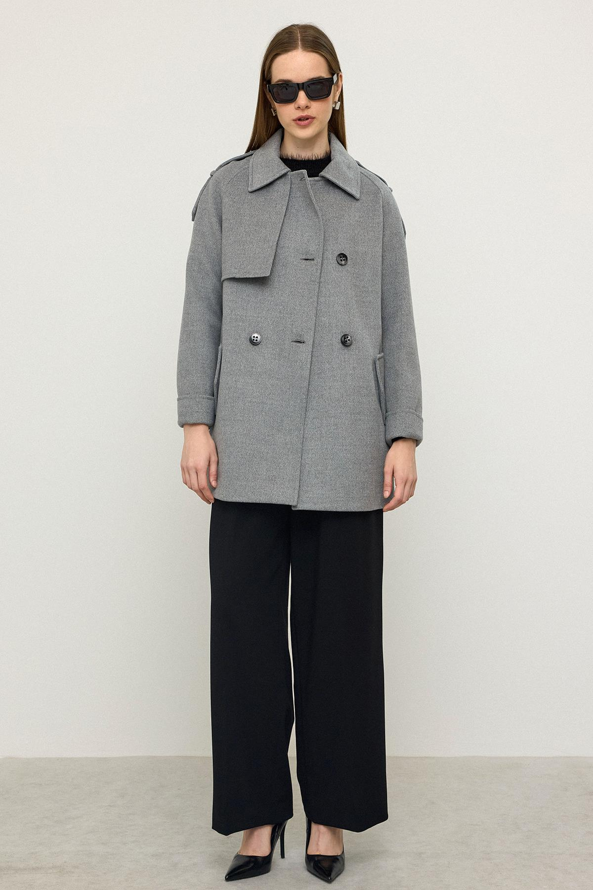 Reglan Kol Apolet ve Pelerin Detaylı Kaşmir Kaban GRİ 3131