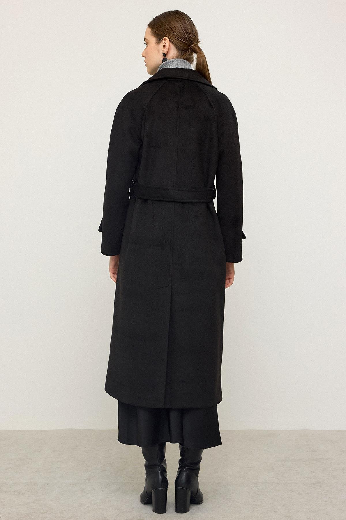 Raglan Sleeve Snap Closure Mid-Length Coat BLACK 3145