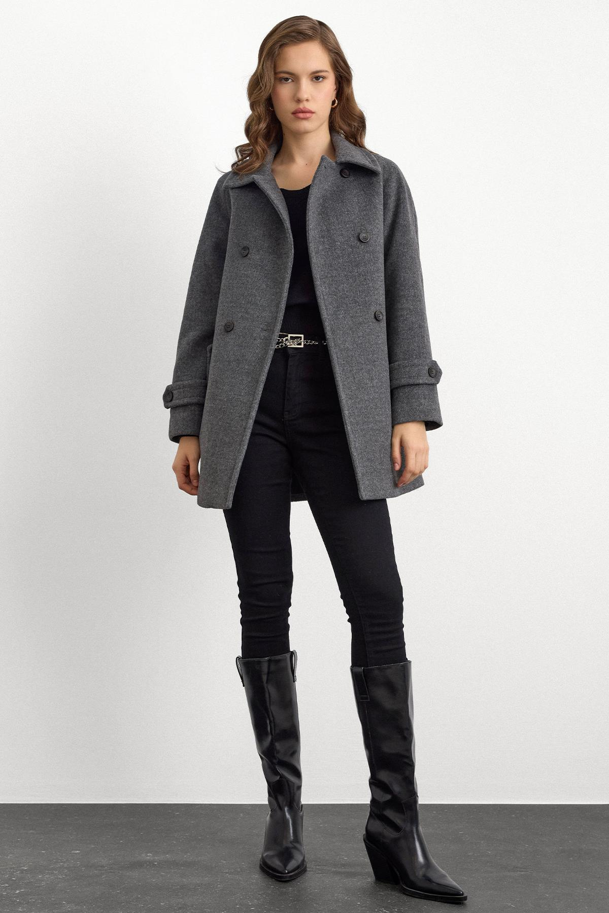 Reglan Kol Kruvaze Kısa Kaban KOYU GRİ 3150