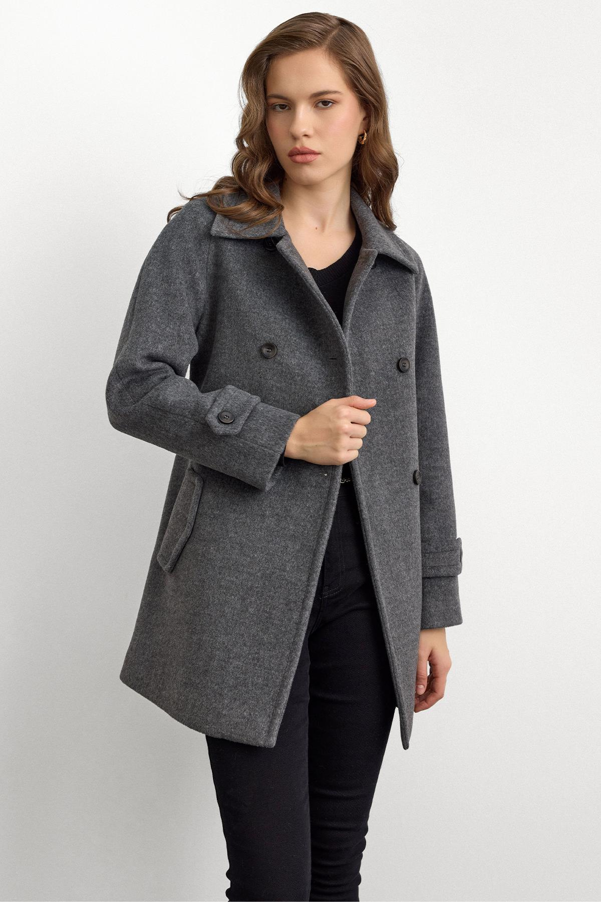 Reglan Kol Kruvaze Kısa Kaban KOYU GRİ 3150