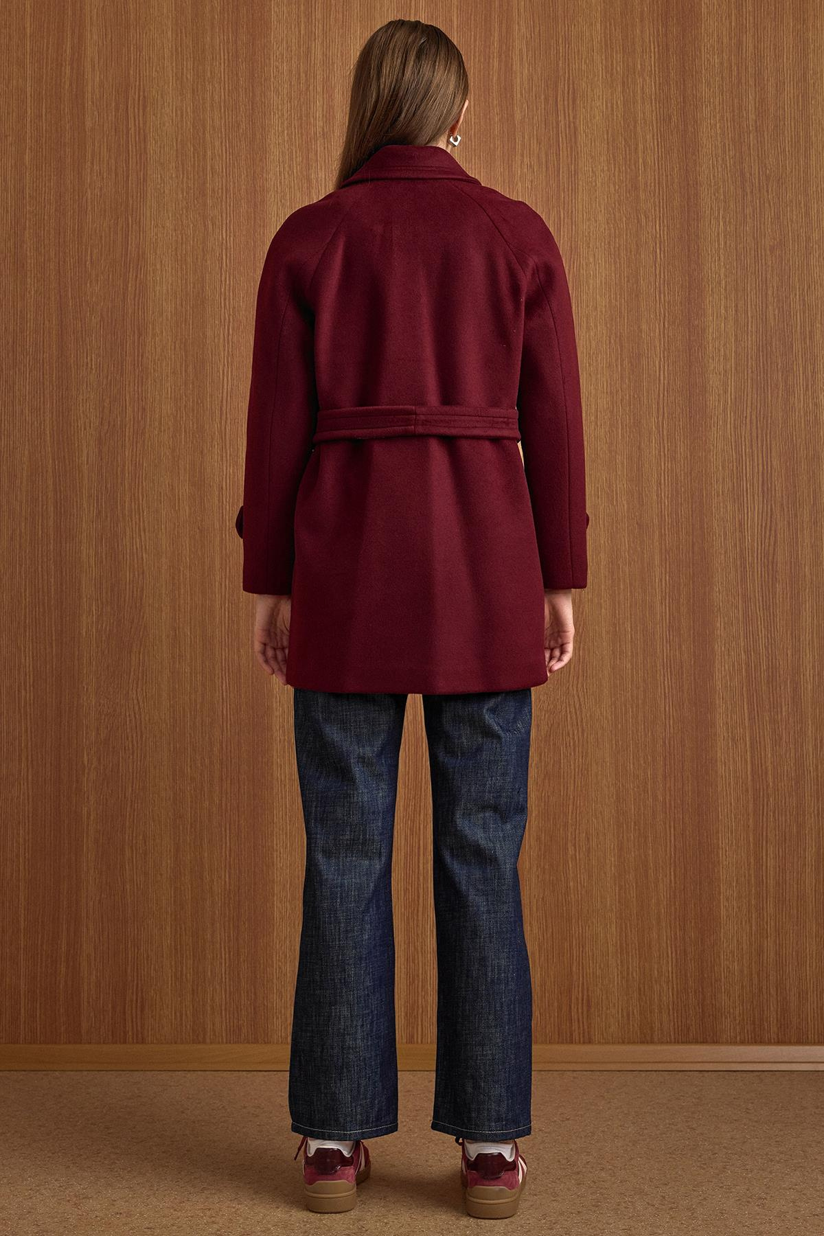 Reglan Kol Kruvaze Kısa Kaban MÜRDÜM 3150