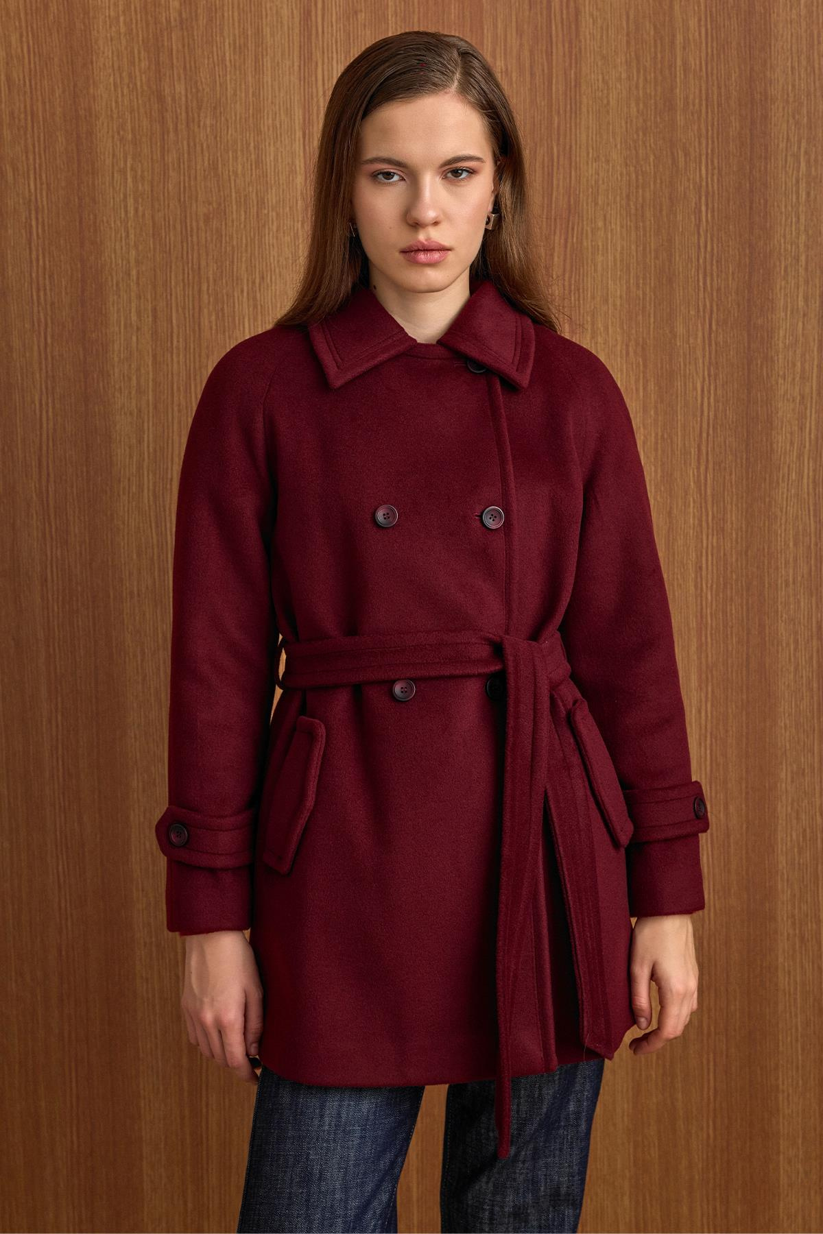 Reglan Kol Kruvaze Kısa Kaban MÜRDÜM 3150