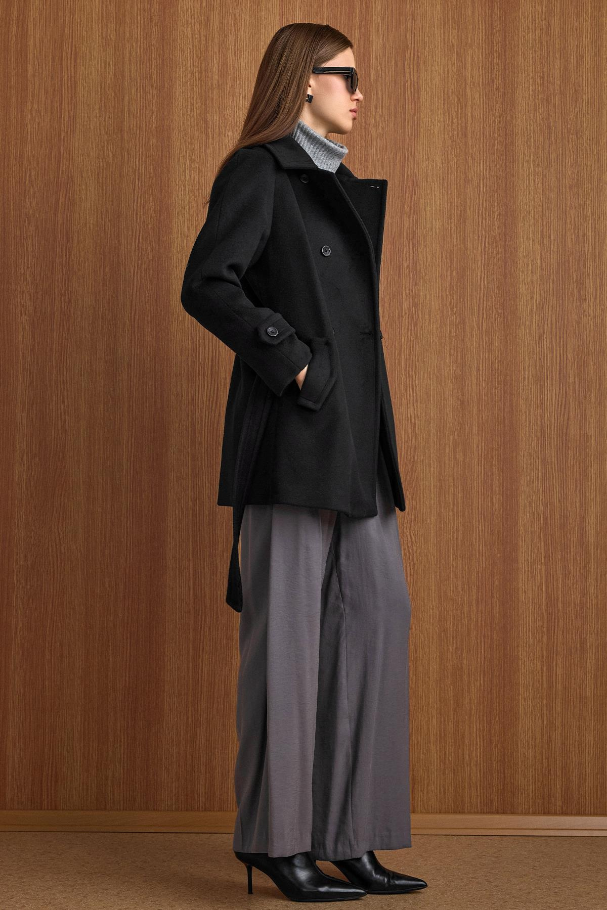 Reglan Kol Kruvaze Kısa Kaban SİYAH 3150