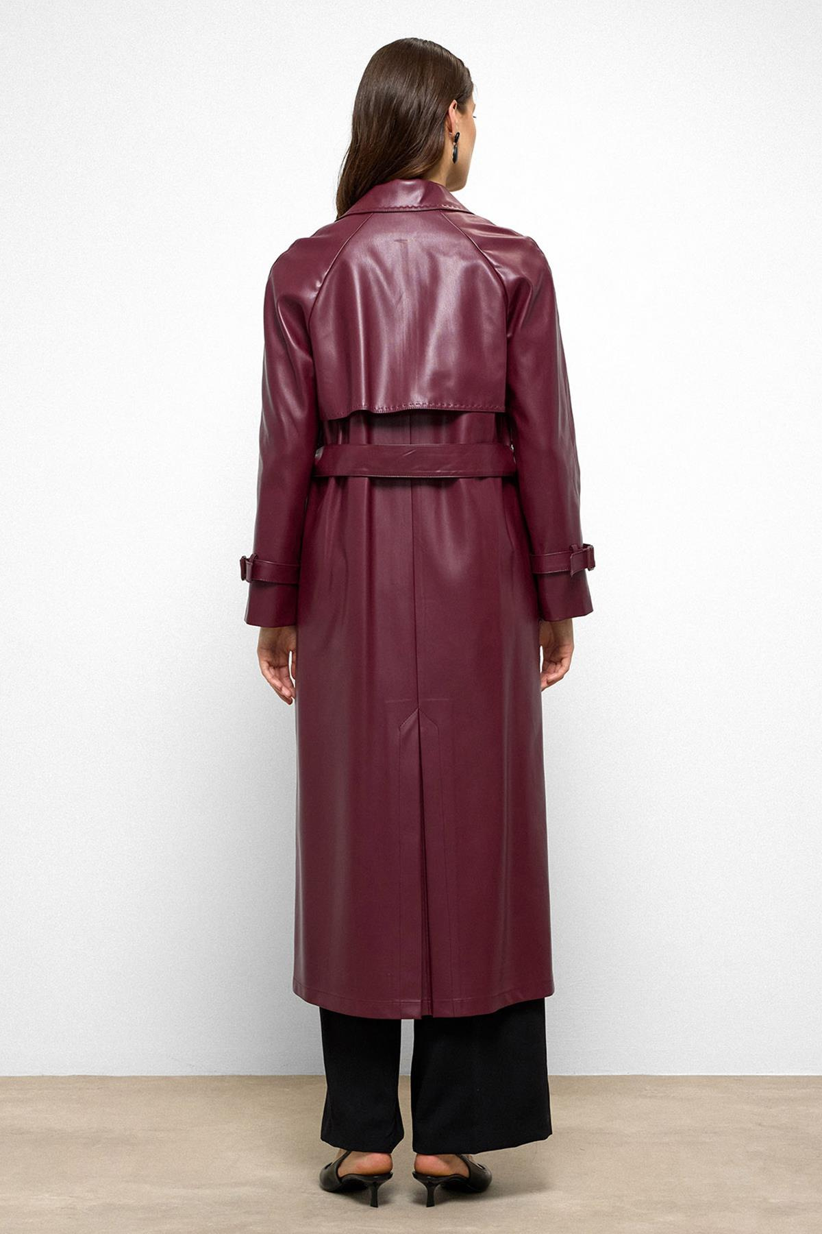 Reglan Kol Pelerin ve Punto Dikiş Detaylı Deri Trençkot BORDO 6754