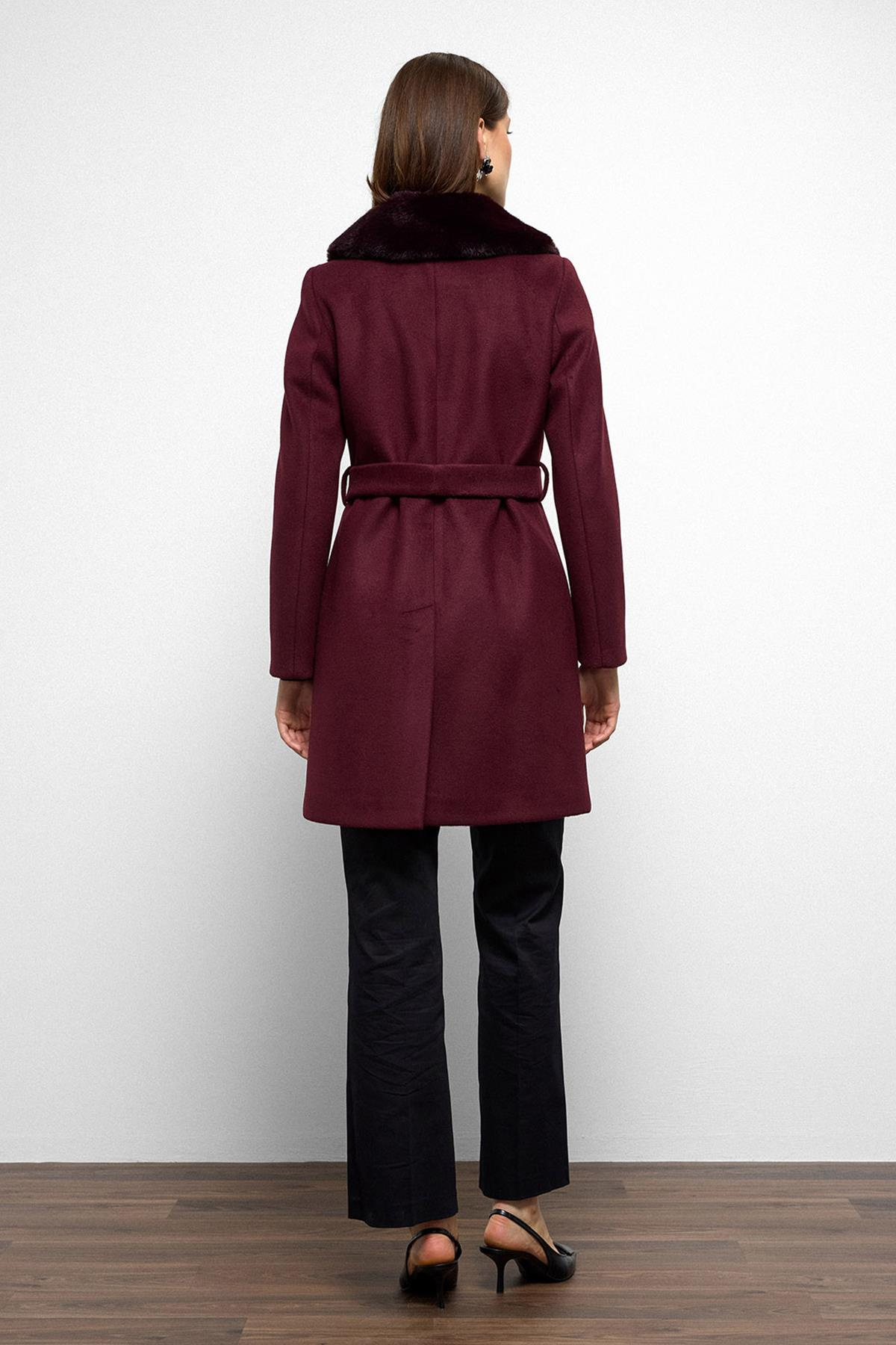 Şal Yaka Kürklü Belden Bağlamalı Kaban MÜRDÜM 3093