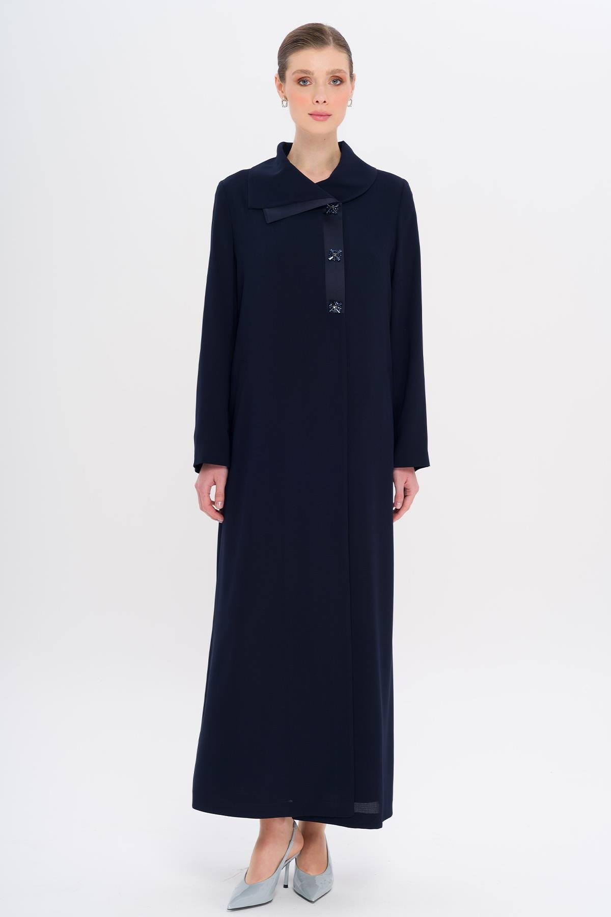 Saten Garnili Düğmeleri Taşlı Astarlı Büyük Beden Pardesü LACİVERT 6719