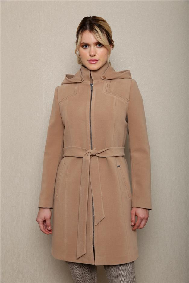 Seyyar Kapşonlu Fermuarlı Dikiş Detaylı Kaban KAMEL 3668