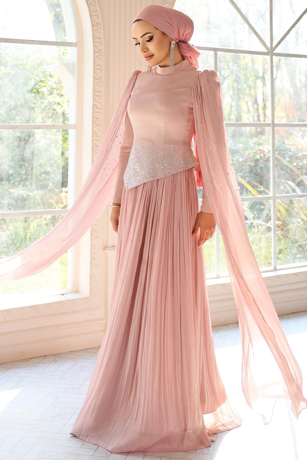 Taş Bezeli Pilise ve Pelerin Detaylı Saten-Yoryo İpek Tesettür Abiye Elbise PUDRA 1054