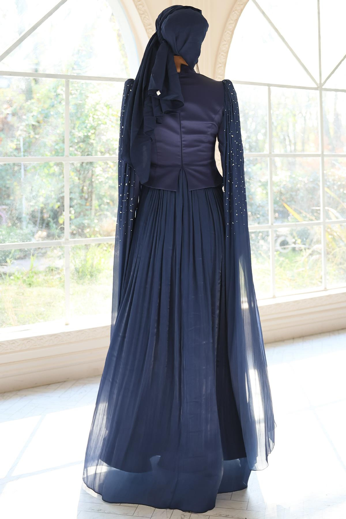 Taş Bezeli Pilise ve Pelerin Detaylı Saten-Yoryo İpek Tesettür Abiye Elbise LACİVERT 1054