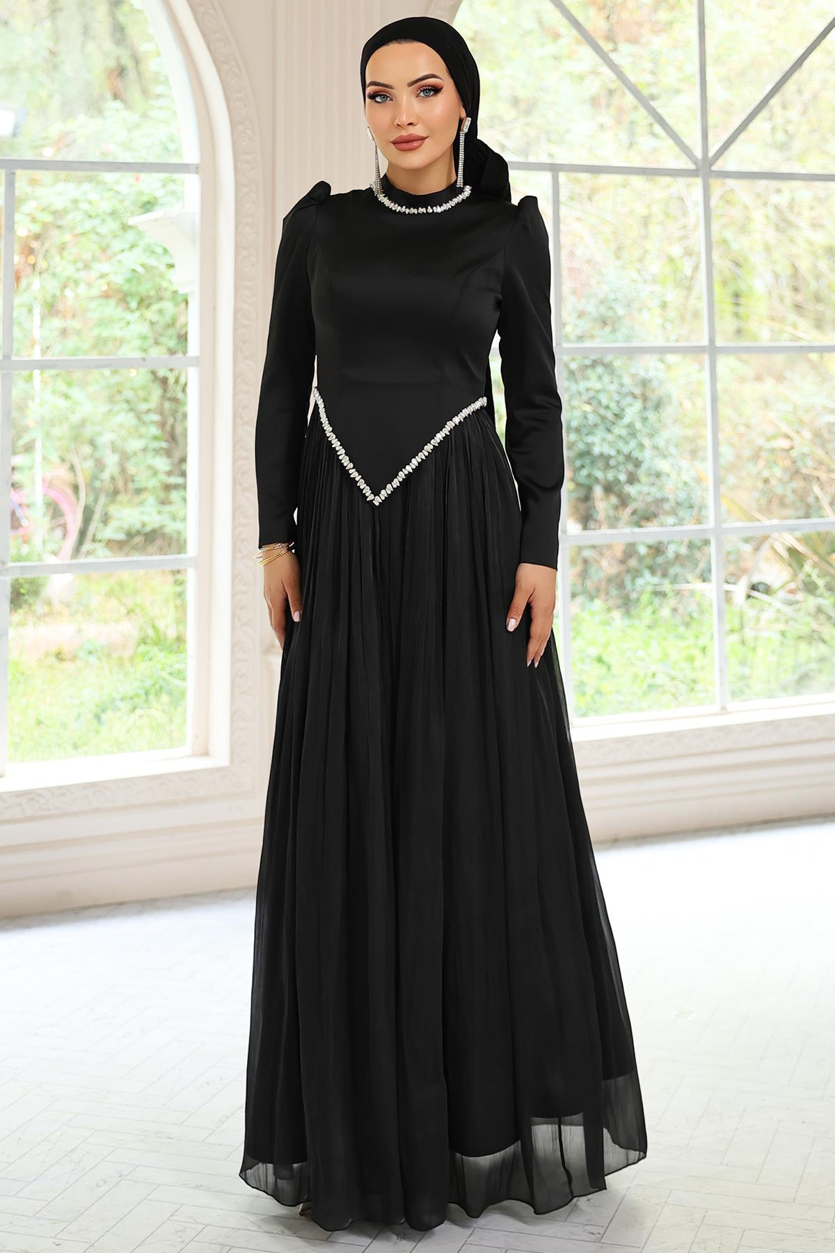 Taş Detaylı Eteği Piliseli Saten ve Yoryo İpek Tesettür Abiye Elbise SİYAH 1046