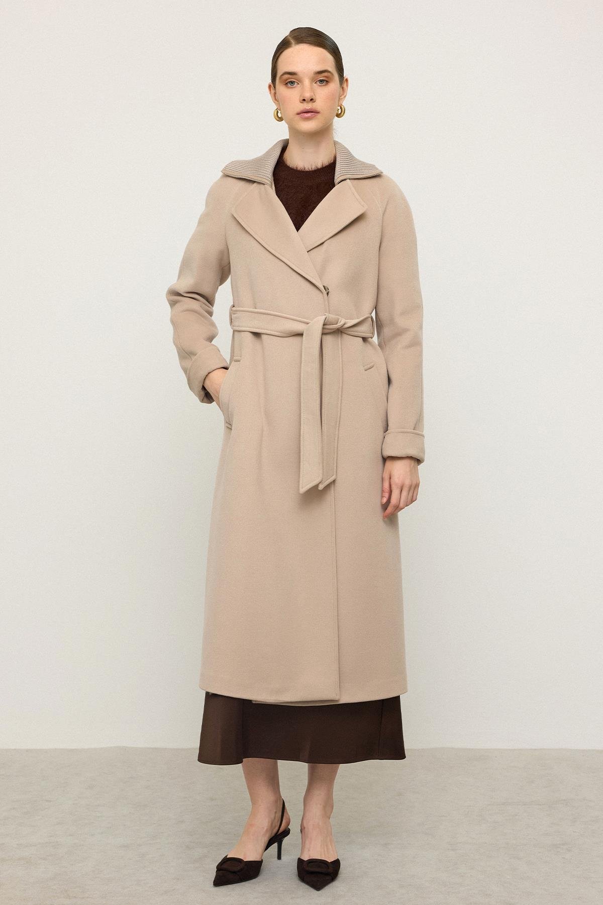 Triko Yakalı Reglan Kol Kaşmir Kaban BEJ 3099