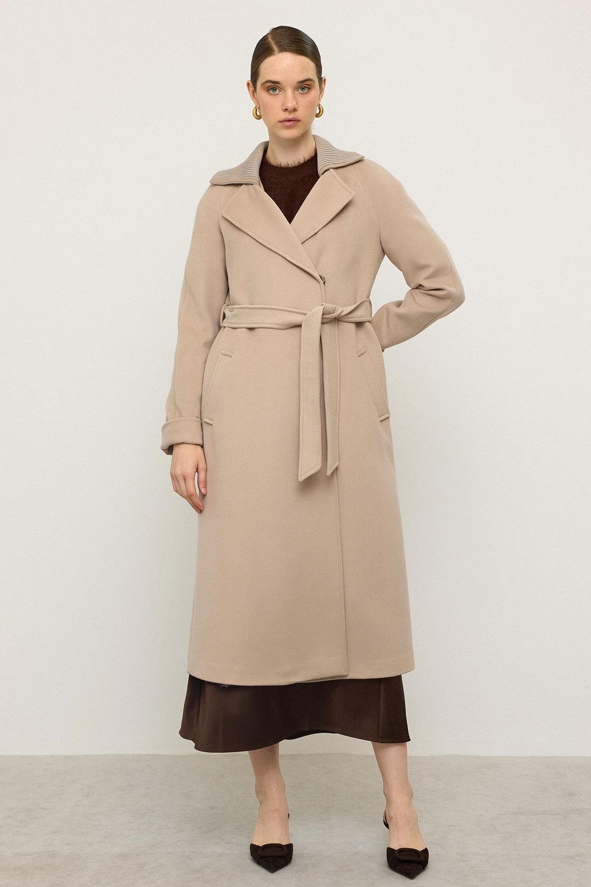 Triko Yakalı Reglan Kol Kaşmir Kaban BEJ 3099