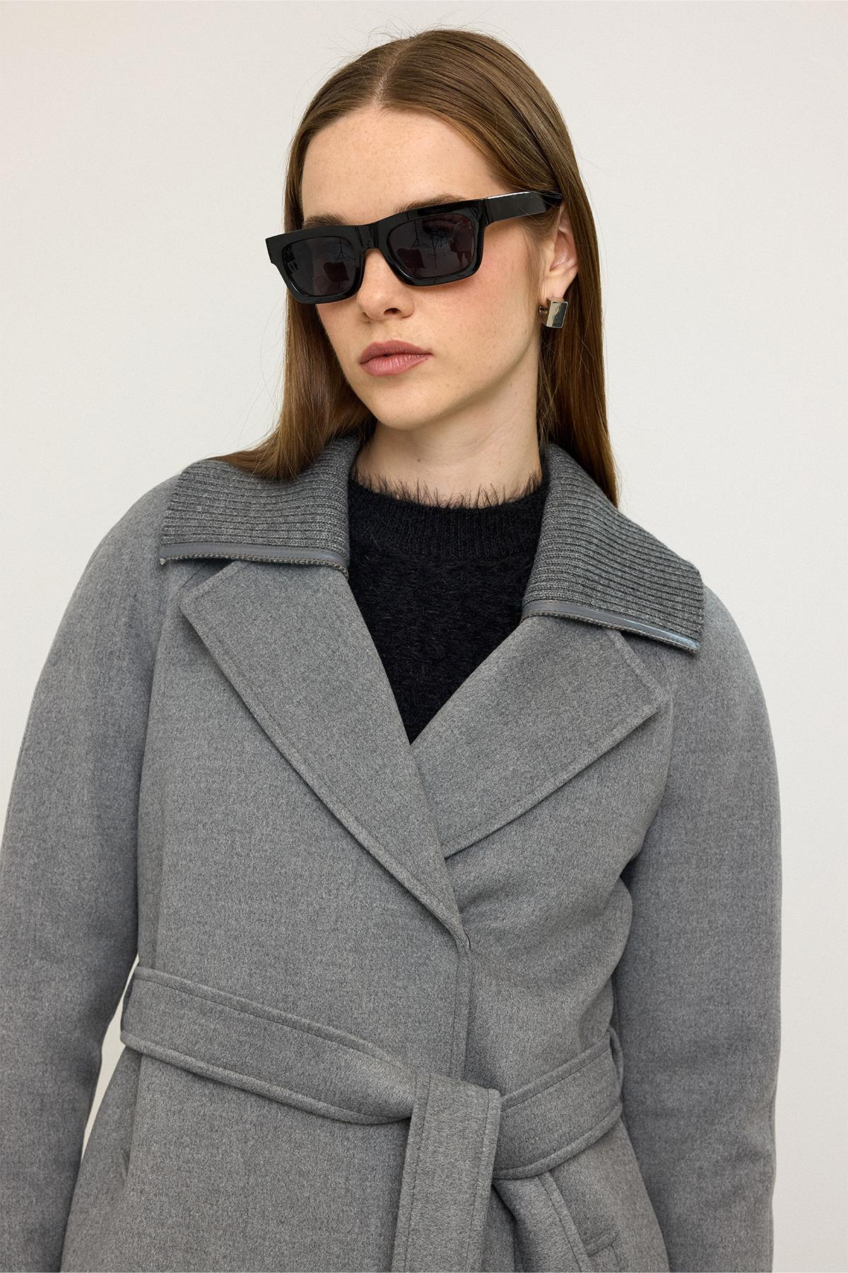 Triko Yakalı Reglan Kol Kaşmir Kaban KOYU GRİ 3099