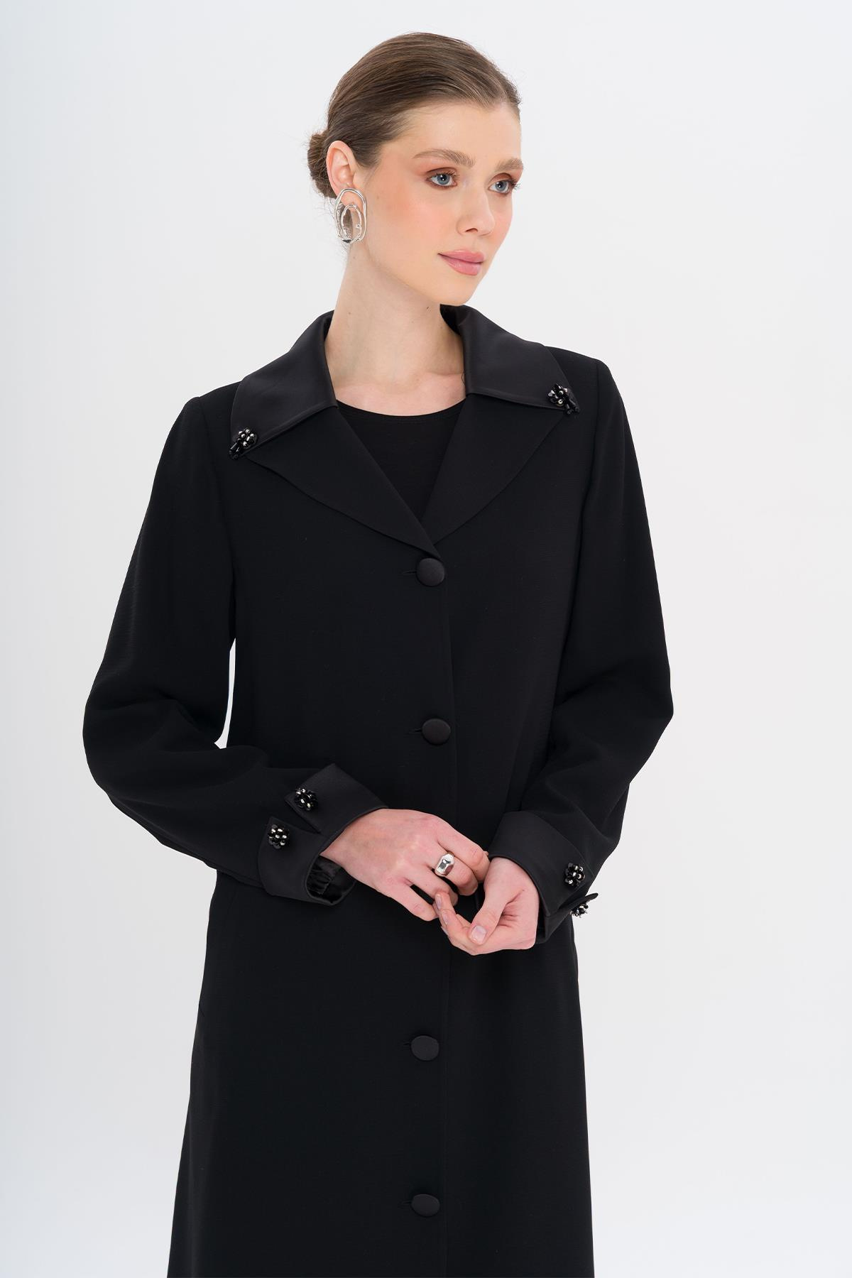 Üst Yakası Saten Garnili Taş Aksesuarlı Astarlı Büyük Beden Pardesü SİYAH 6718