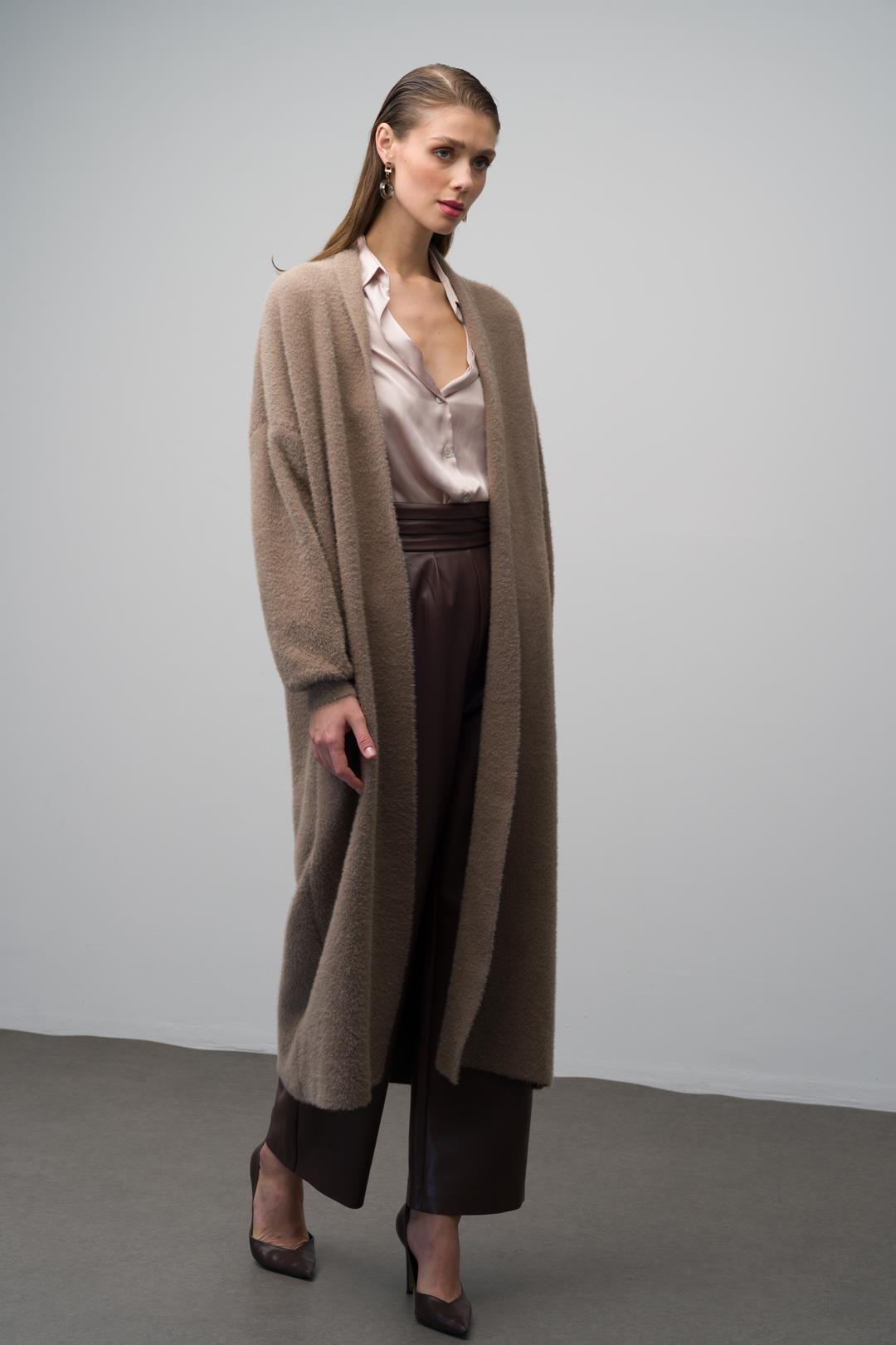 Uzun Salaş Triko Hırka VİZON 8245