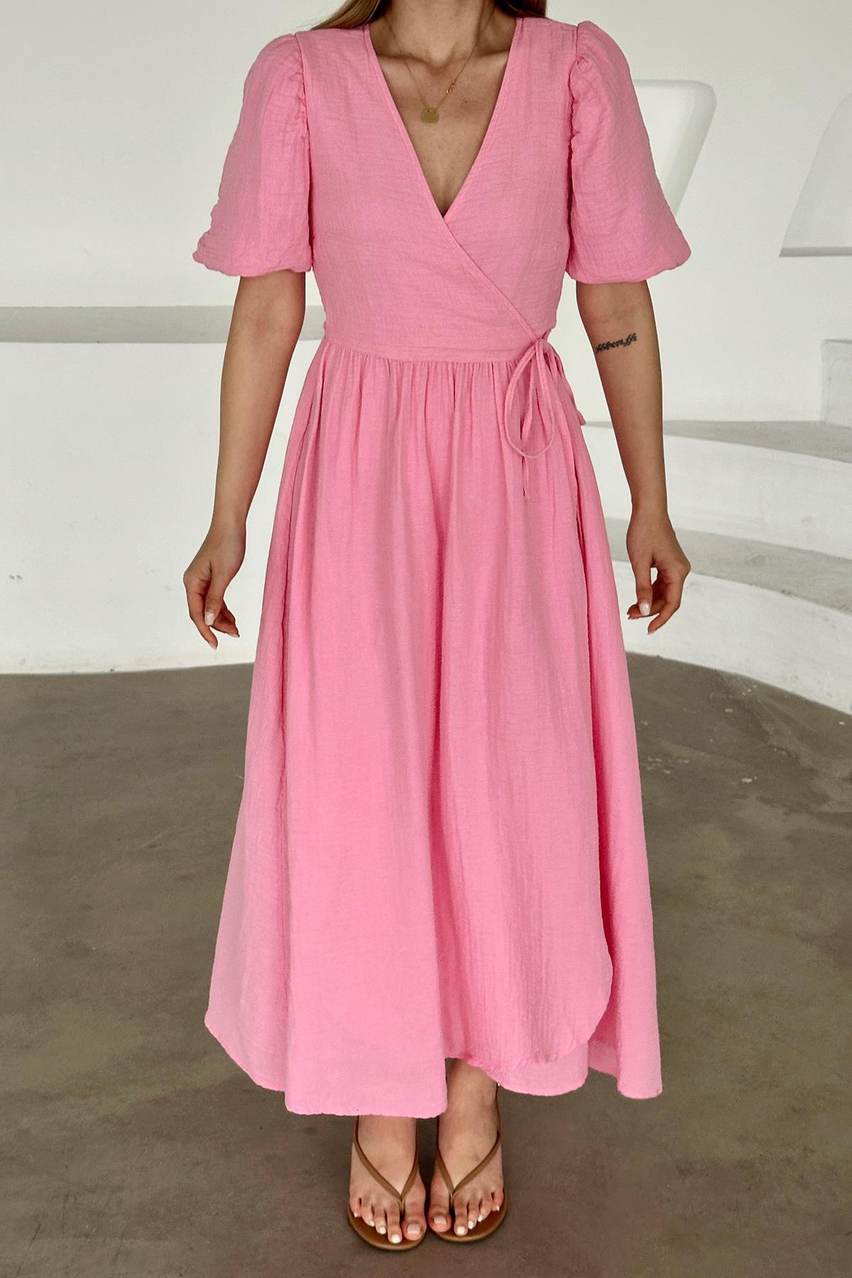 V Yaka Belden Bağlamalı Müslin Elbise PEMBE 9354-E