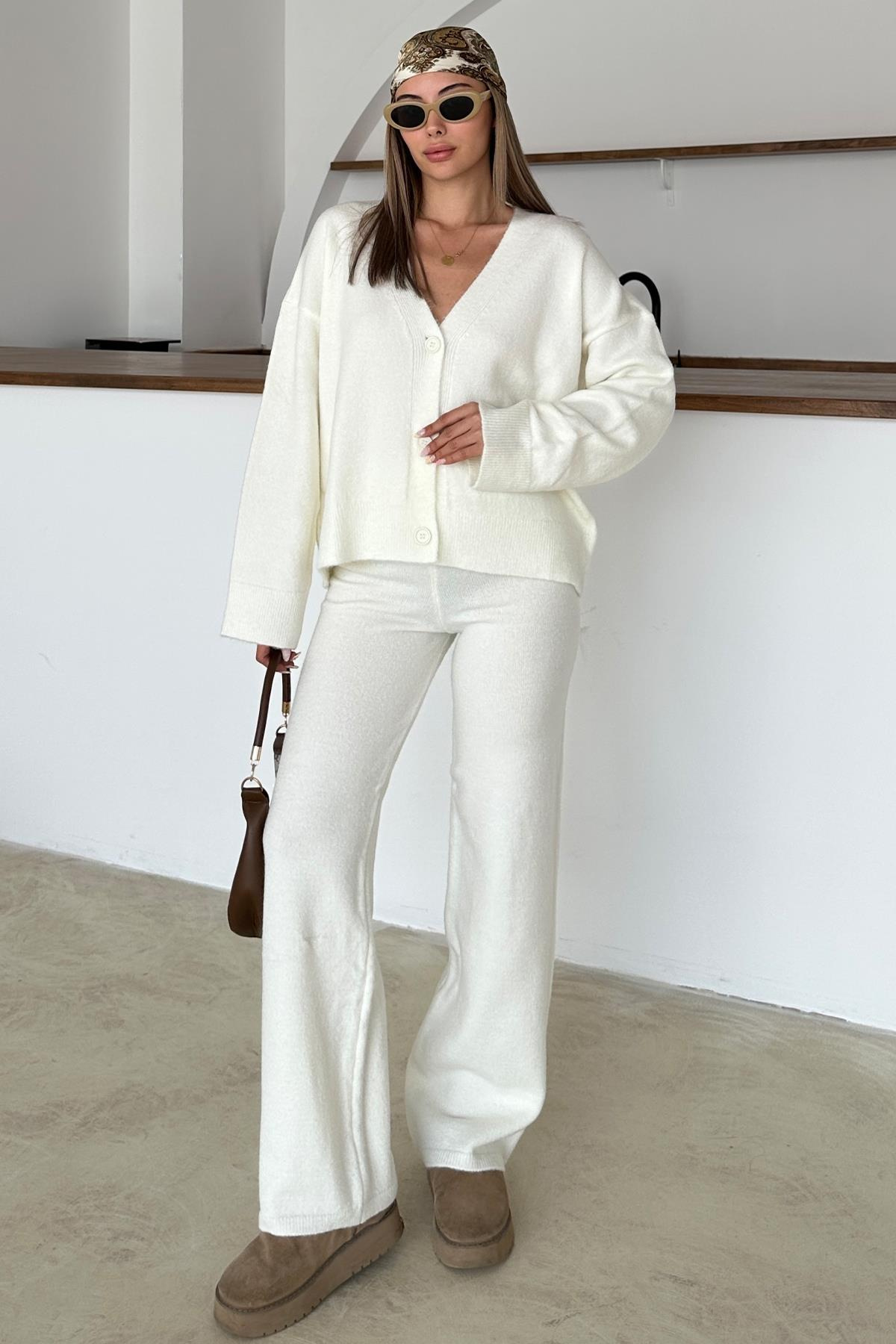 V Yaka Hırka Pantolon Triko Takım EKRU 9368-TK