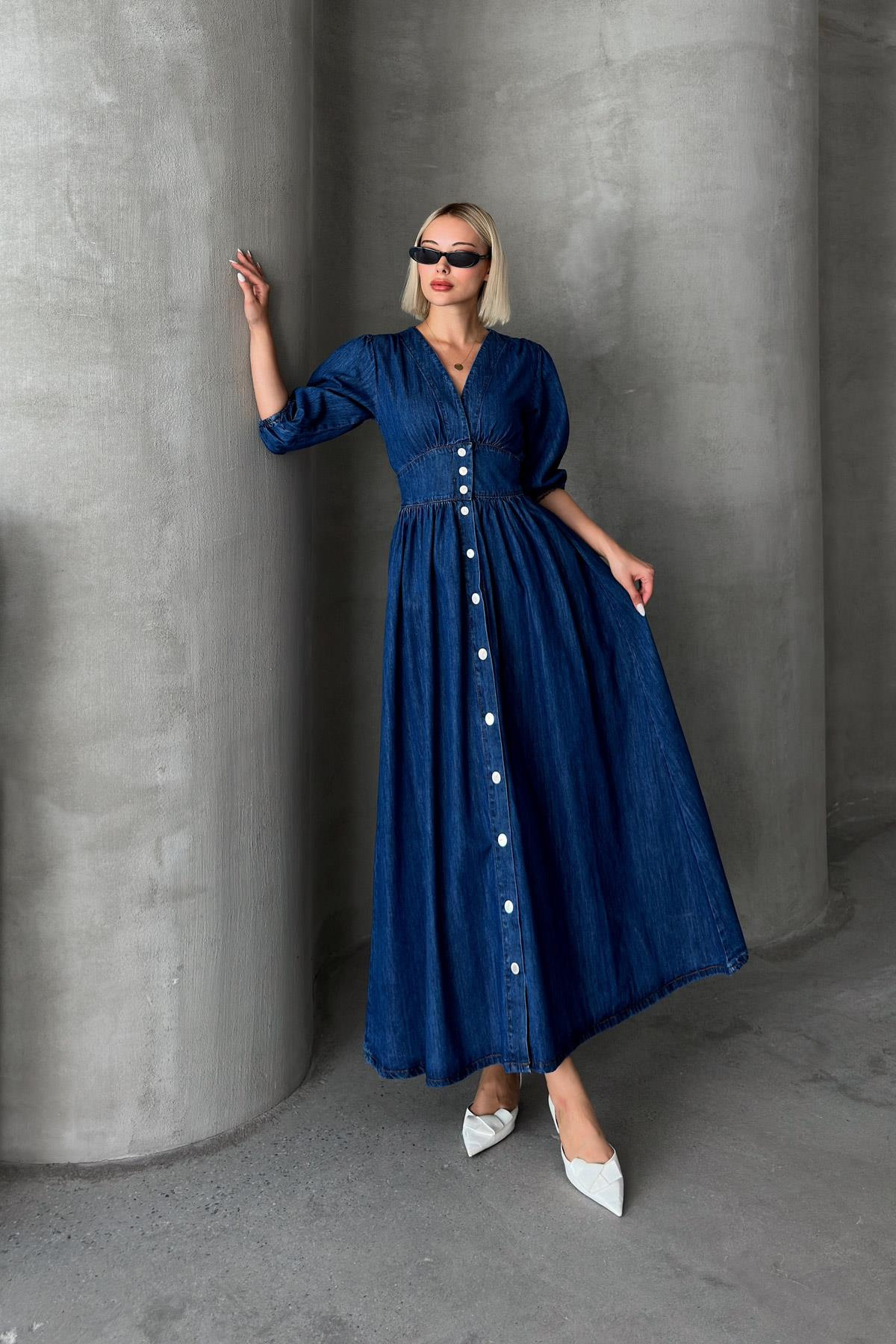 V-Necked Bodice Denim Dress with Snap Closure DARK BLUE 9254-E