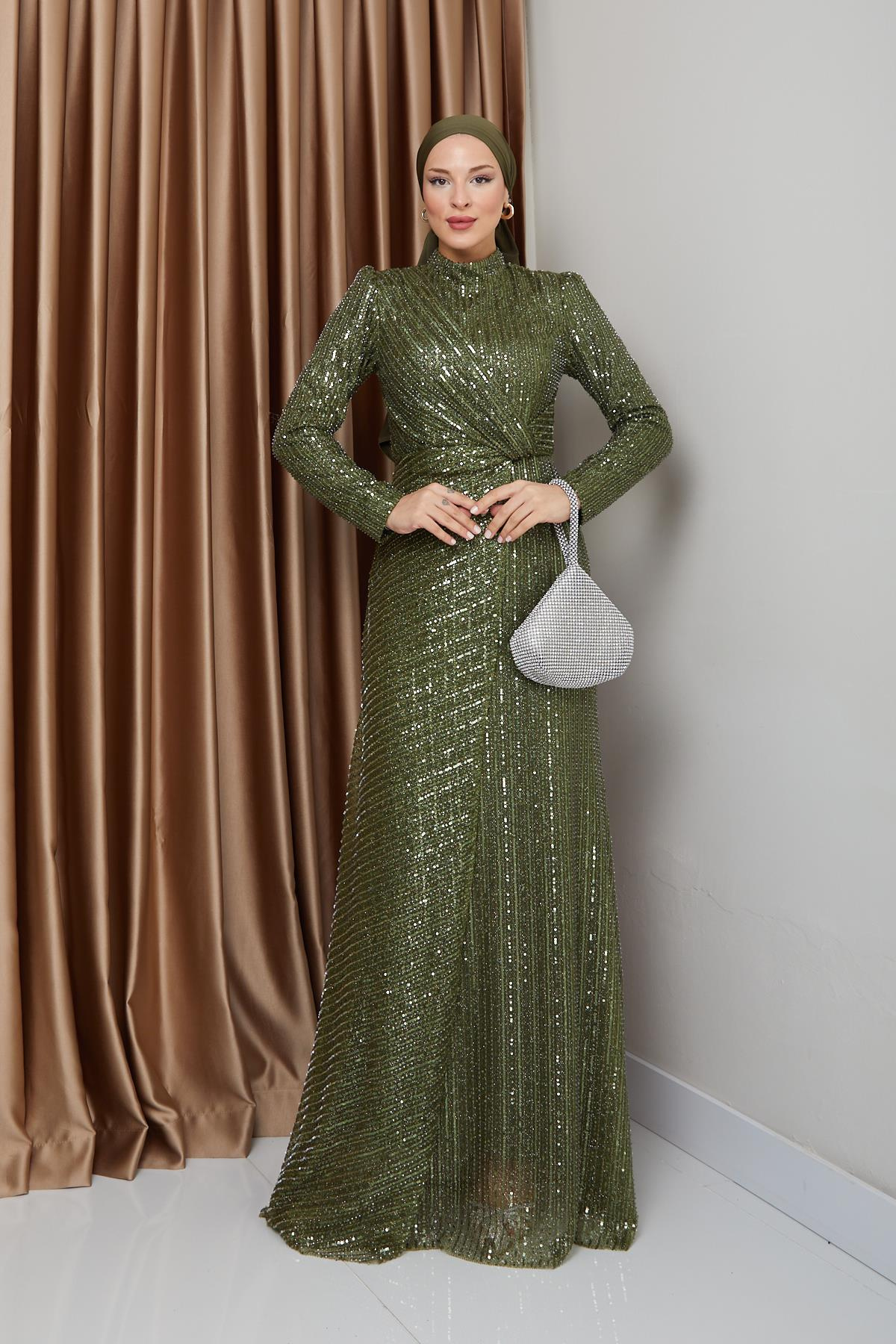 فستان سهرة حجابي مزين بالترتر مع تفاصيل كشكشة أخضر 1677