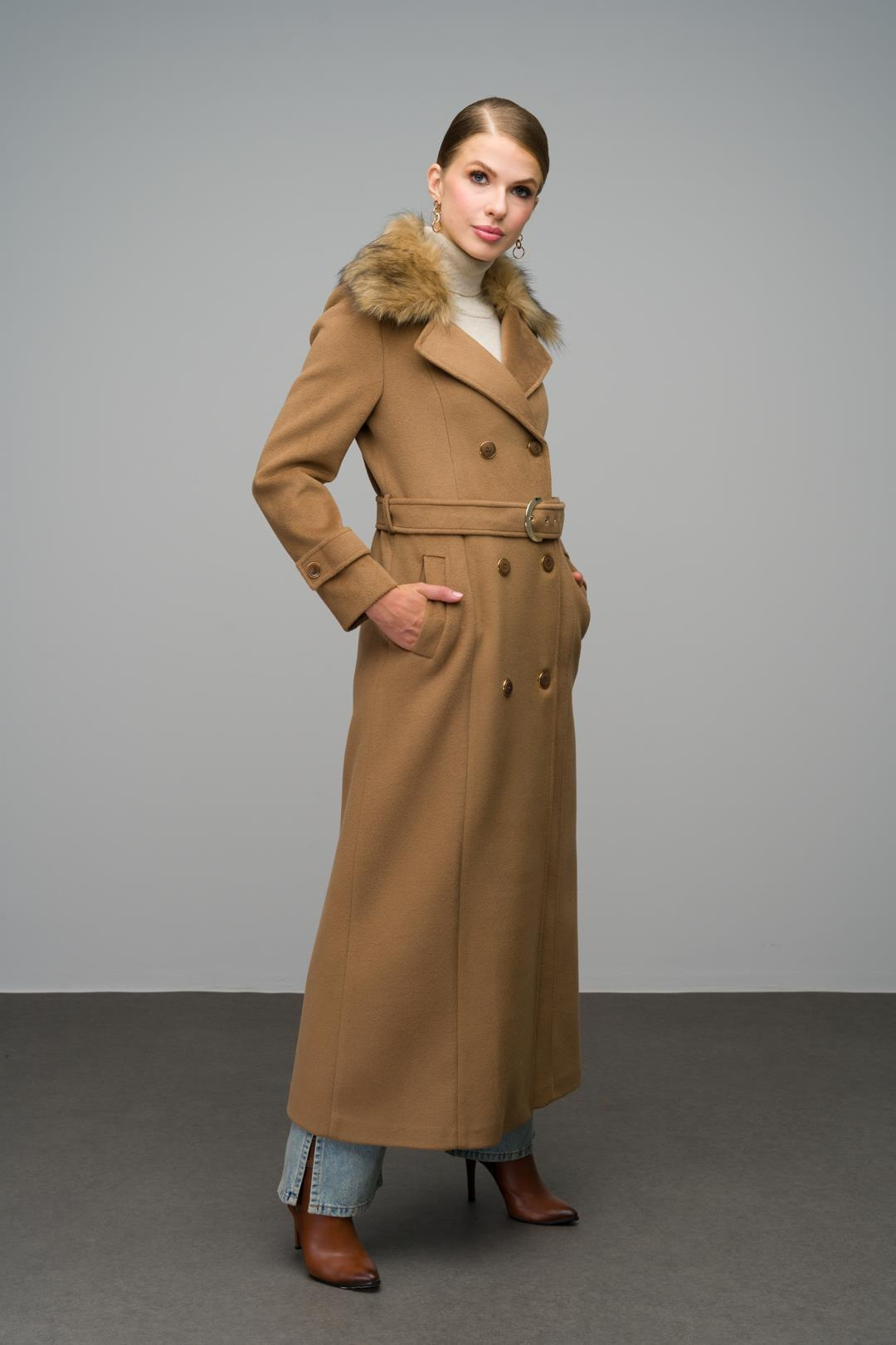 Yakası Çıkabilen Kürklü Kruvaze Manto K. KAMEL 3991